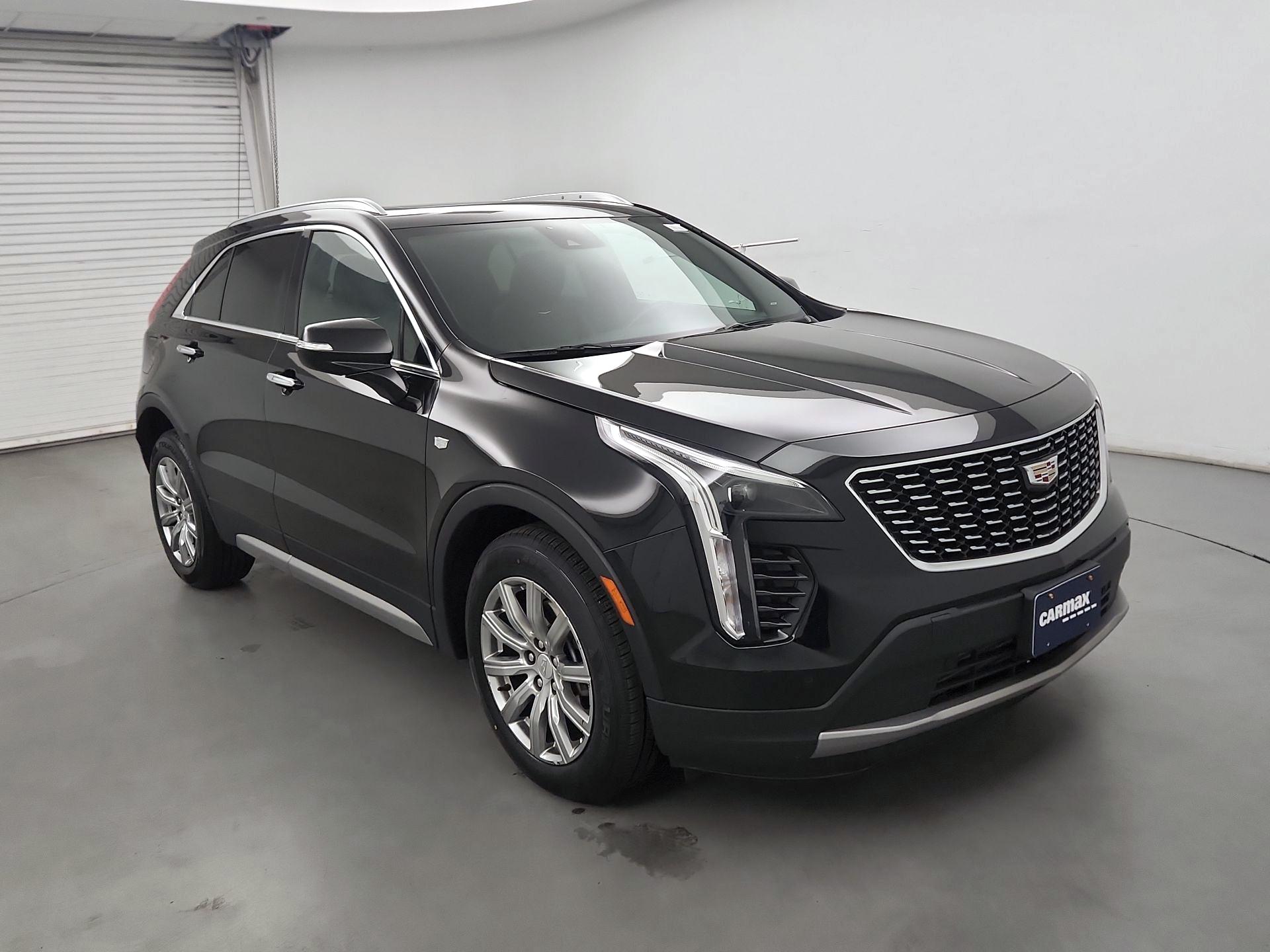 Thumbnail: 2023 Cadillac XT4 - 1