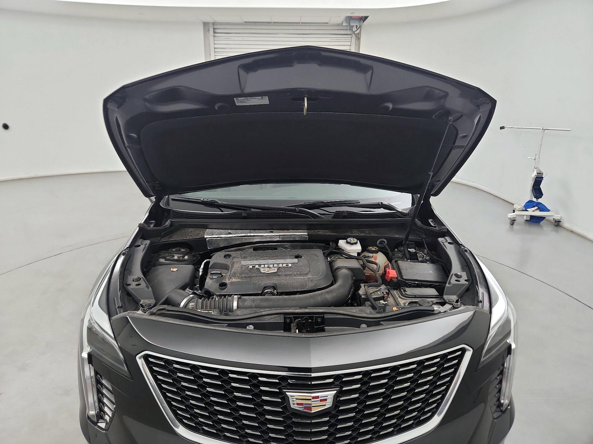 Thumbnail: 2023 Cadillac XT4 - 20