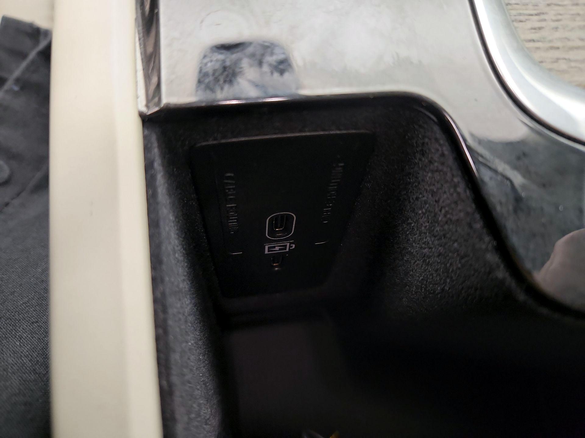 Thumbnail: 2024 Volvo XC90 - 18