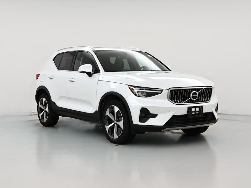 2023 Volvo XC40 B5 Plus -
                  Birmingham, AL