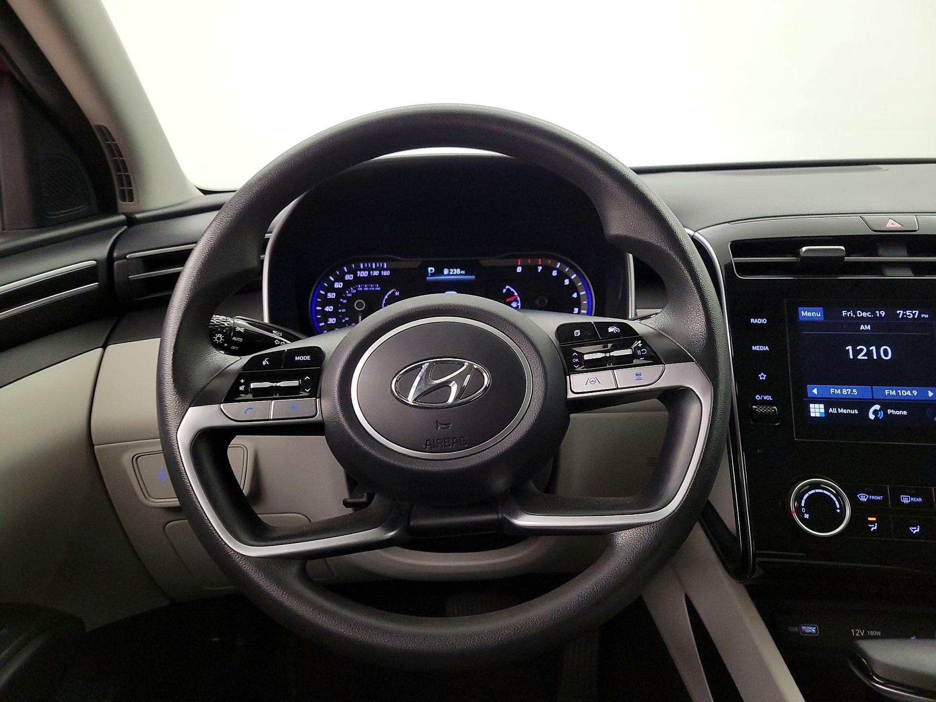 Thumbnail: 2023 Hyundai Tucson - 10