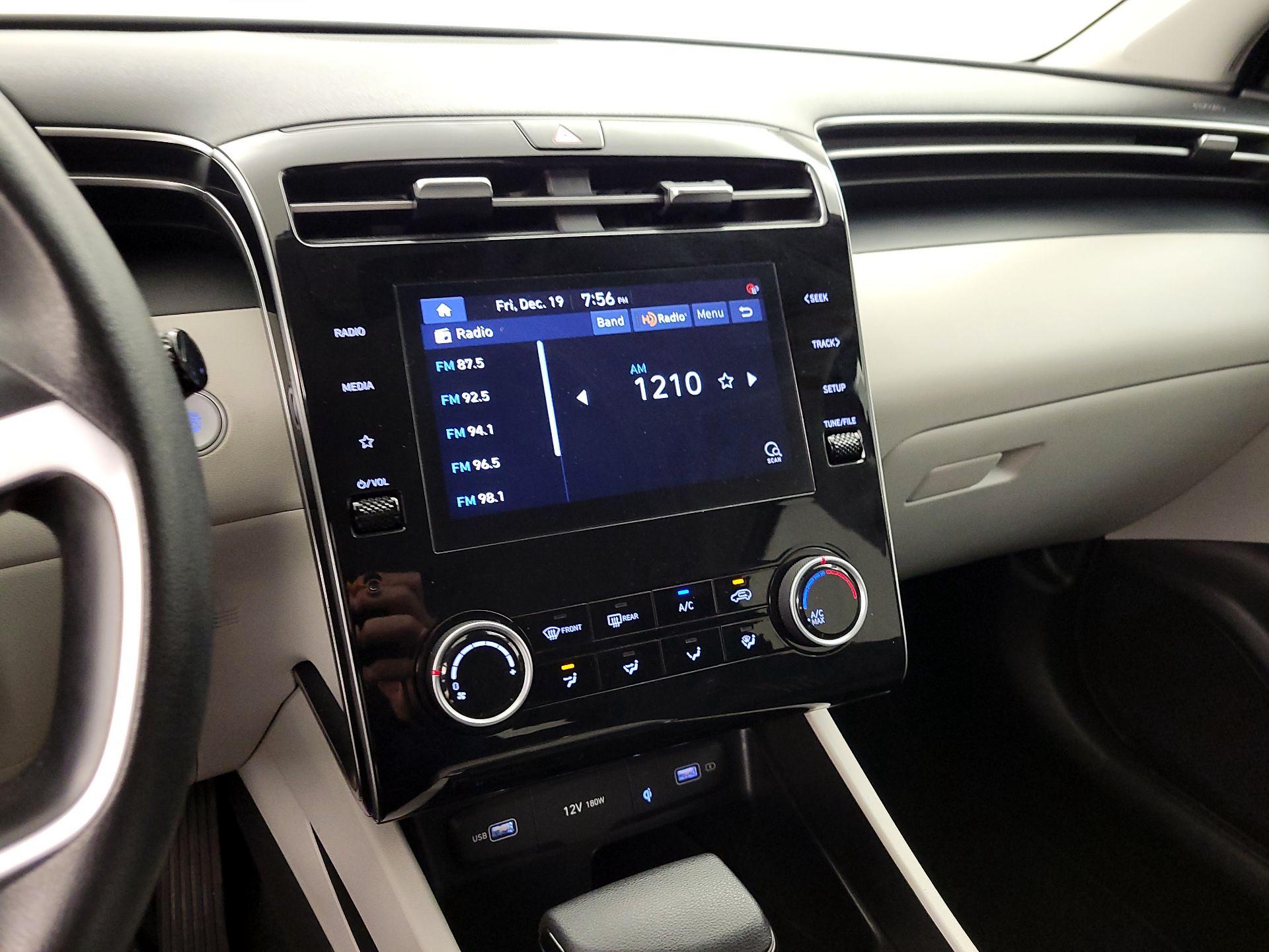 Thumbnail: 2023 Hyundai Tucson - 16