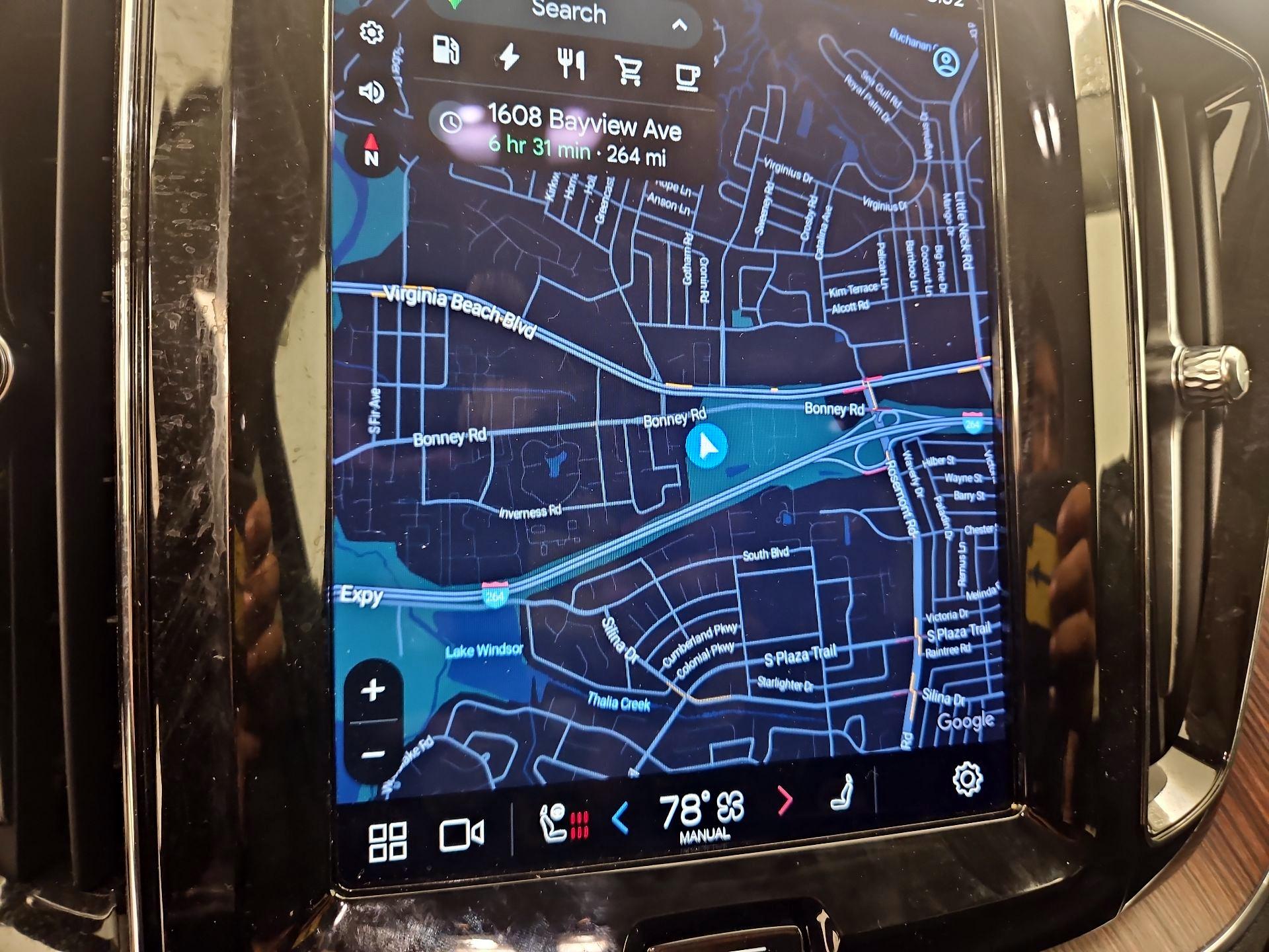 Thumbnail: 2023 Volvo XC60 - 14