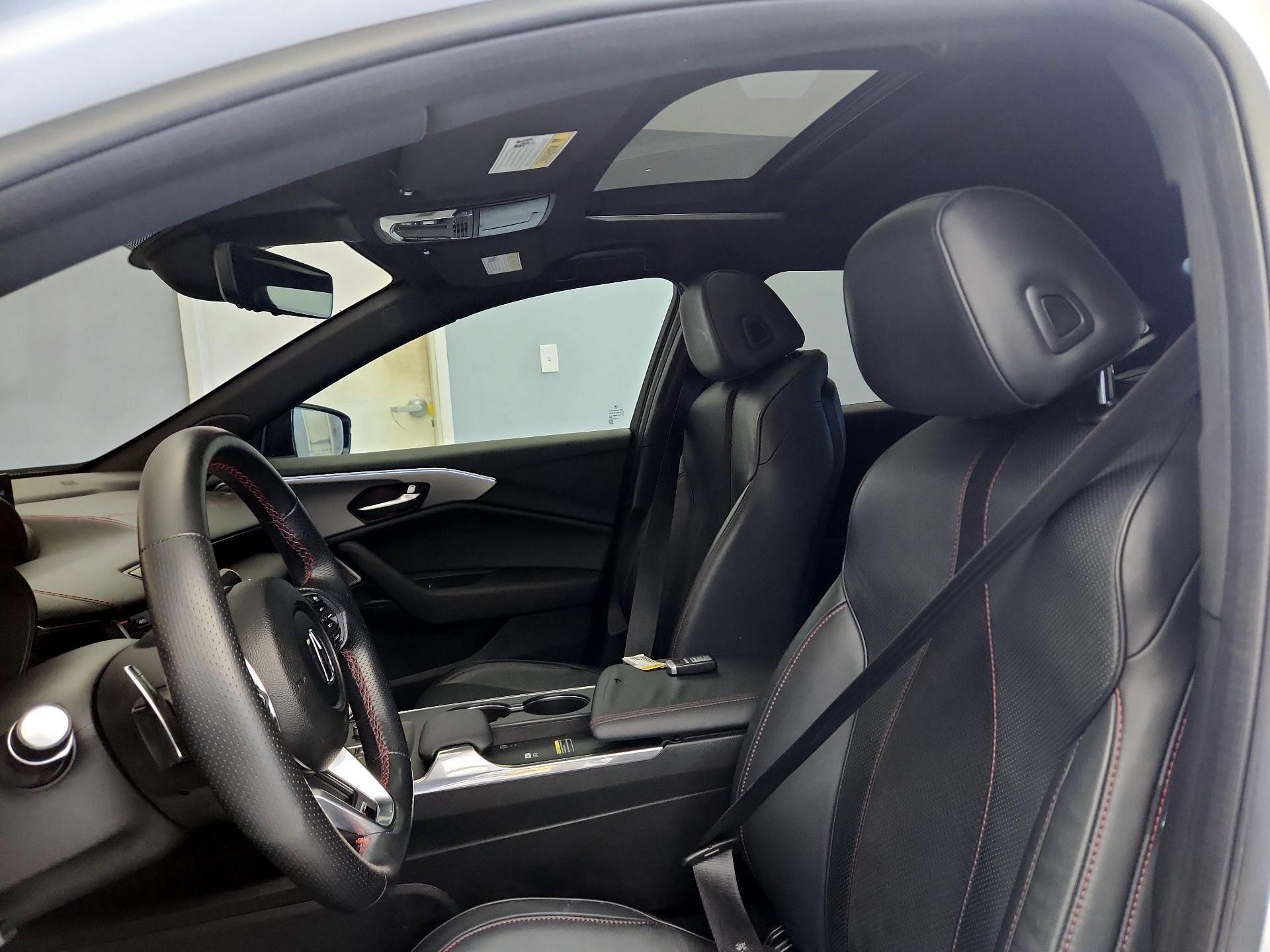 Thumbnail: 2022 Acura TLX - 19