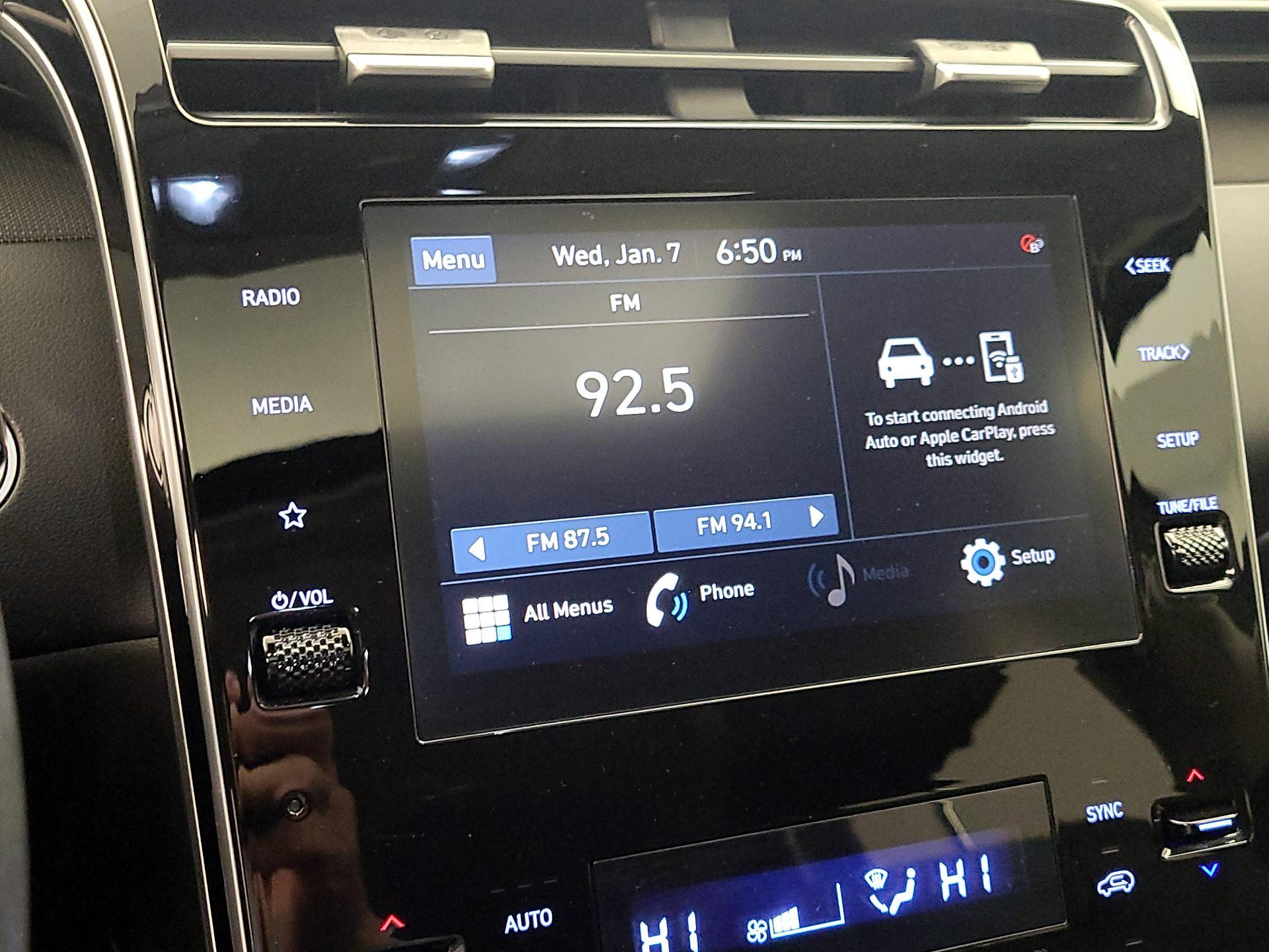 Thumbnail: 2023 Hyundai Tucson - 16