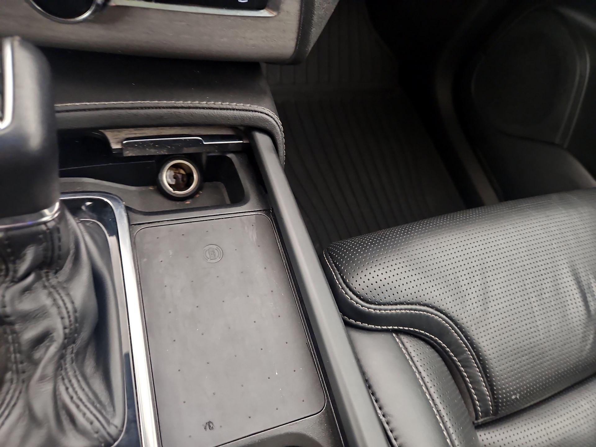 Thumbnail: 2022 Volvo XC90 - 19