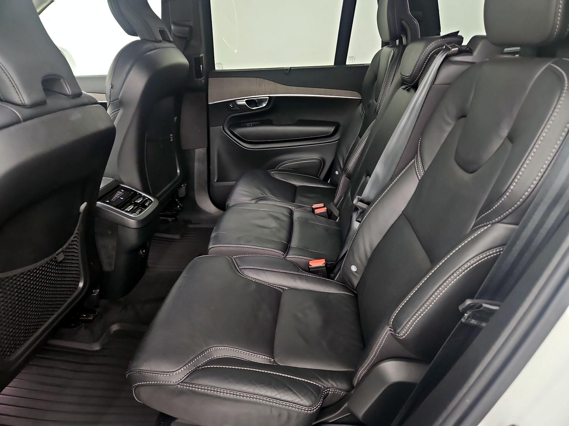 Thumbnail: 2022 Volvo XC90 - 20