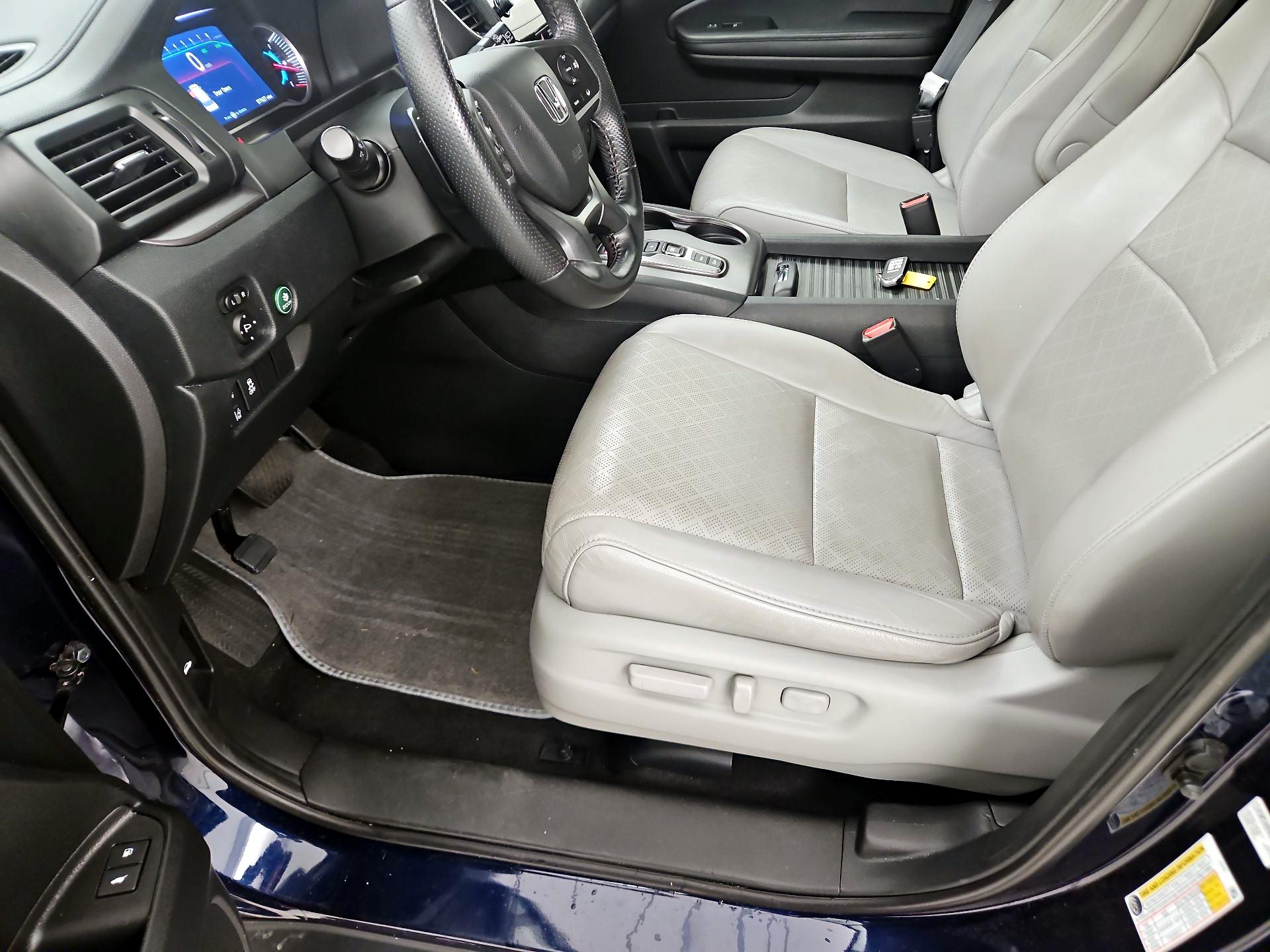 Thumbnail: 2020 Honda Passport - 11