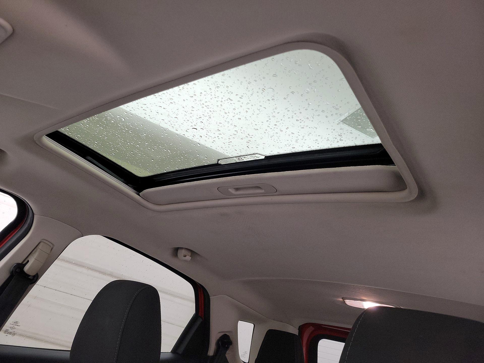 Thumbnail: 2022 Ford EcoSport - 19