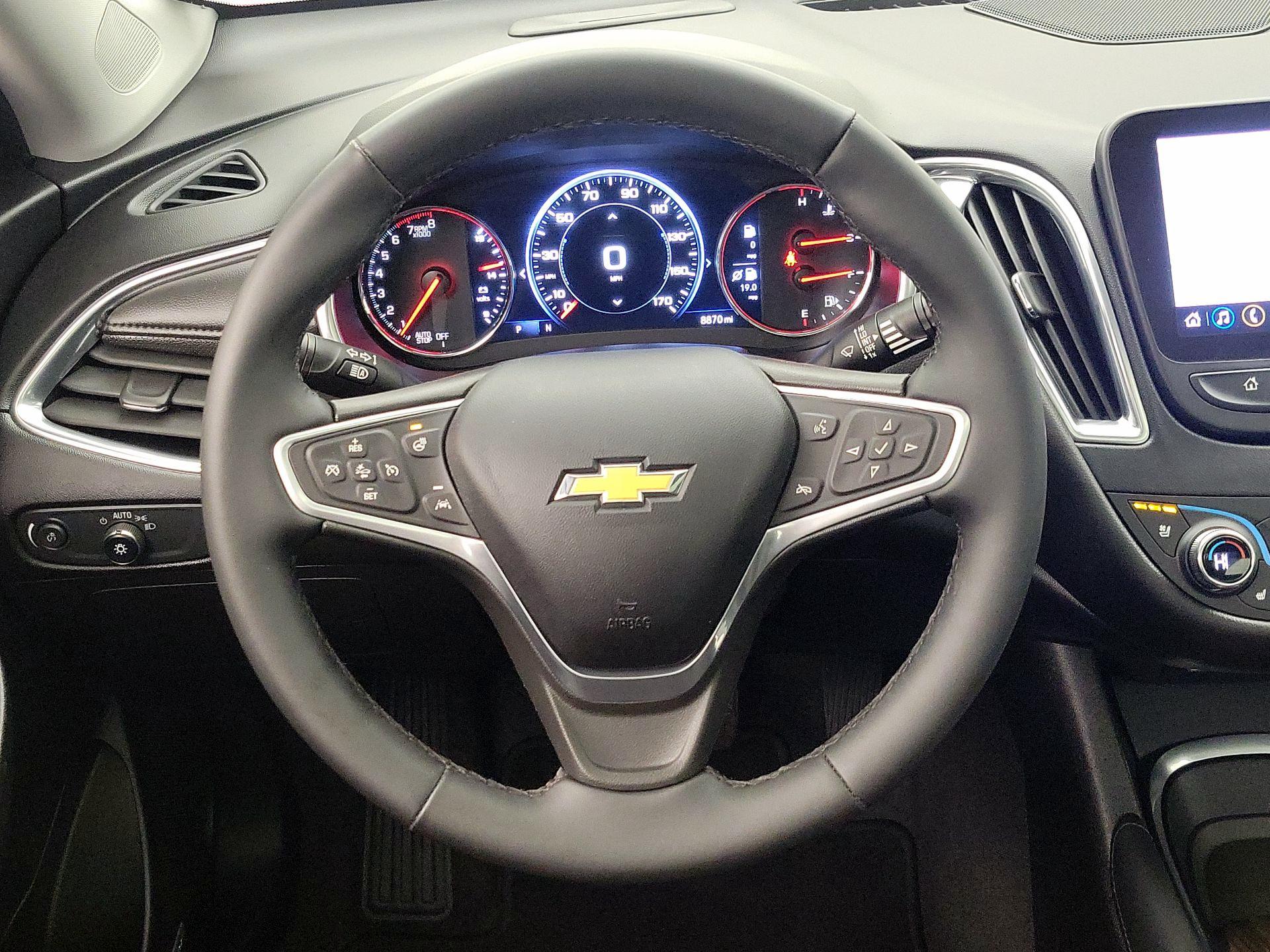 Thumbnail: 2023 Chevrolet Malibu - 10