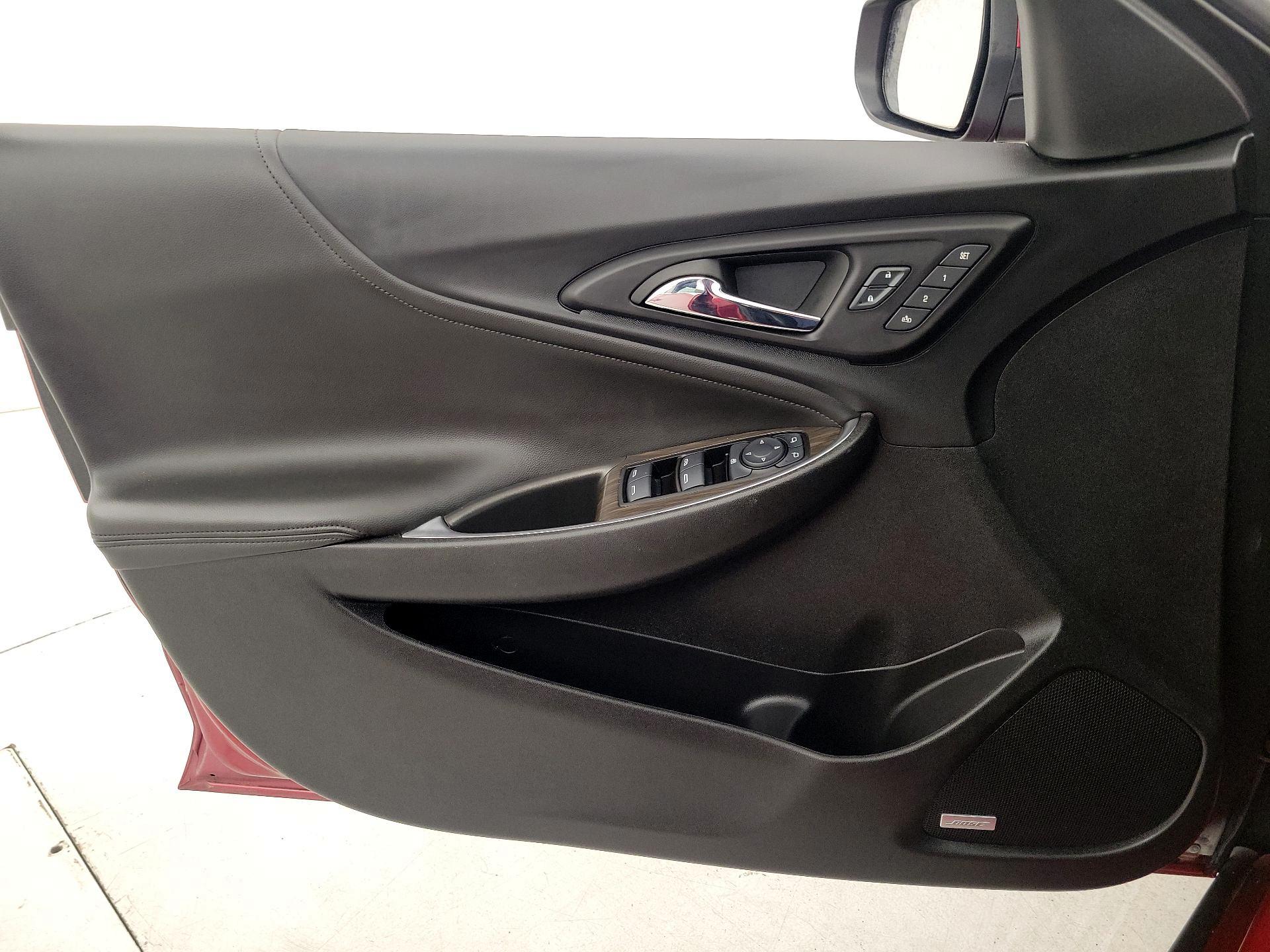 Thumbnail: 2023 Chevrolet Malibu - 12