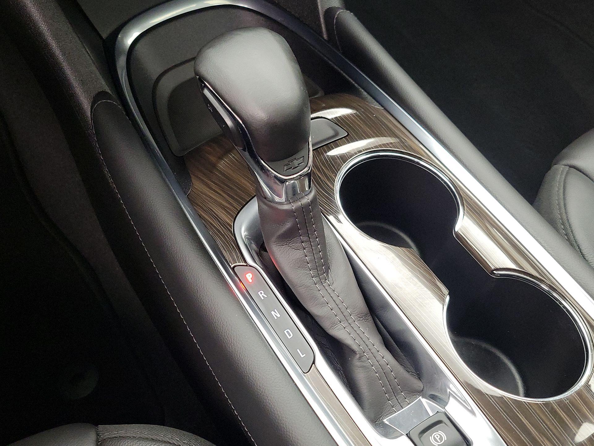 Thumbnail: 2023 Chevrolet Malibu - 18