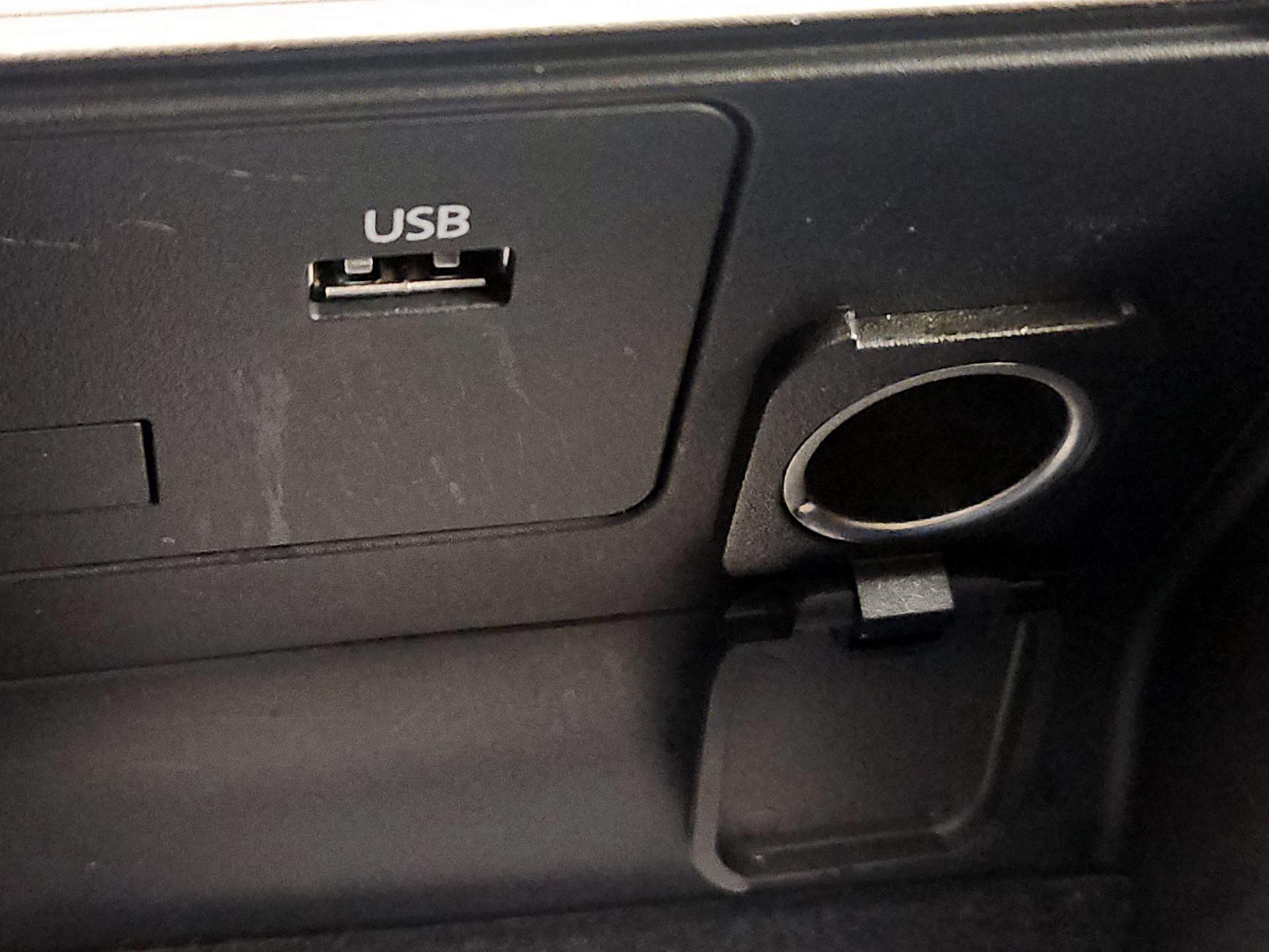 Thumbnail: 2021 Mazda Mazda3 - 18