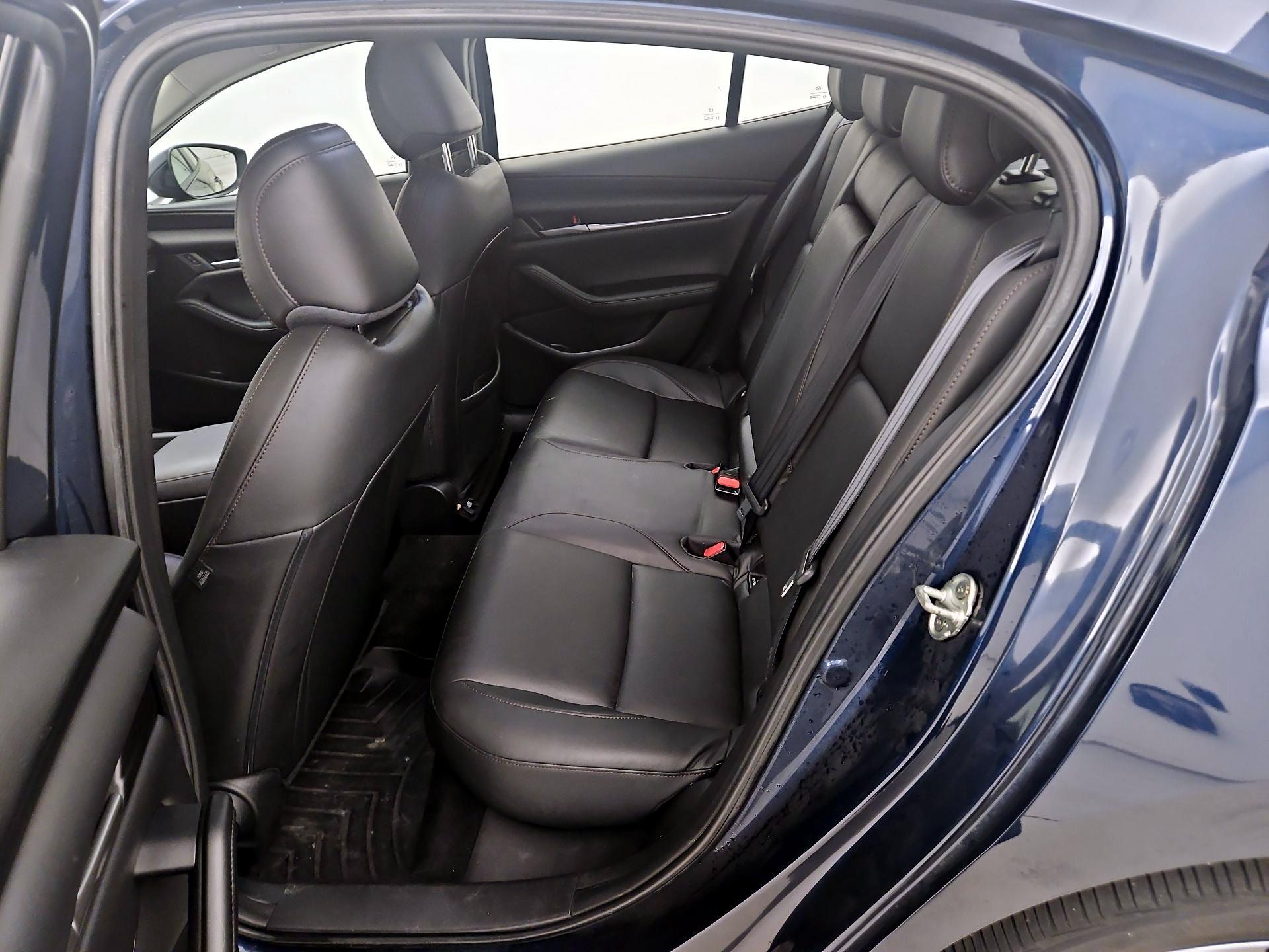 Thumbnail: 2021 Mazda Mazda3 - 19