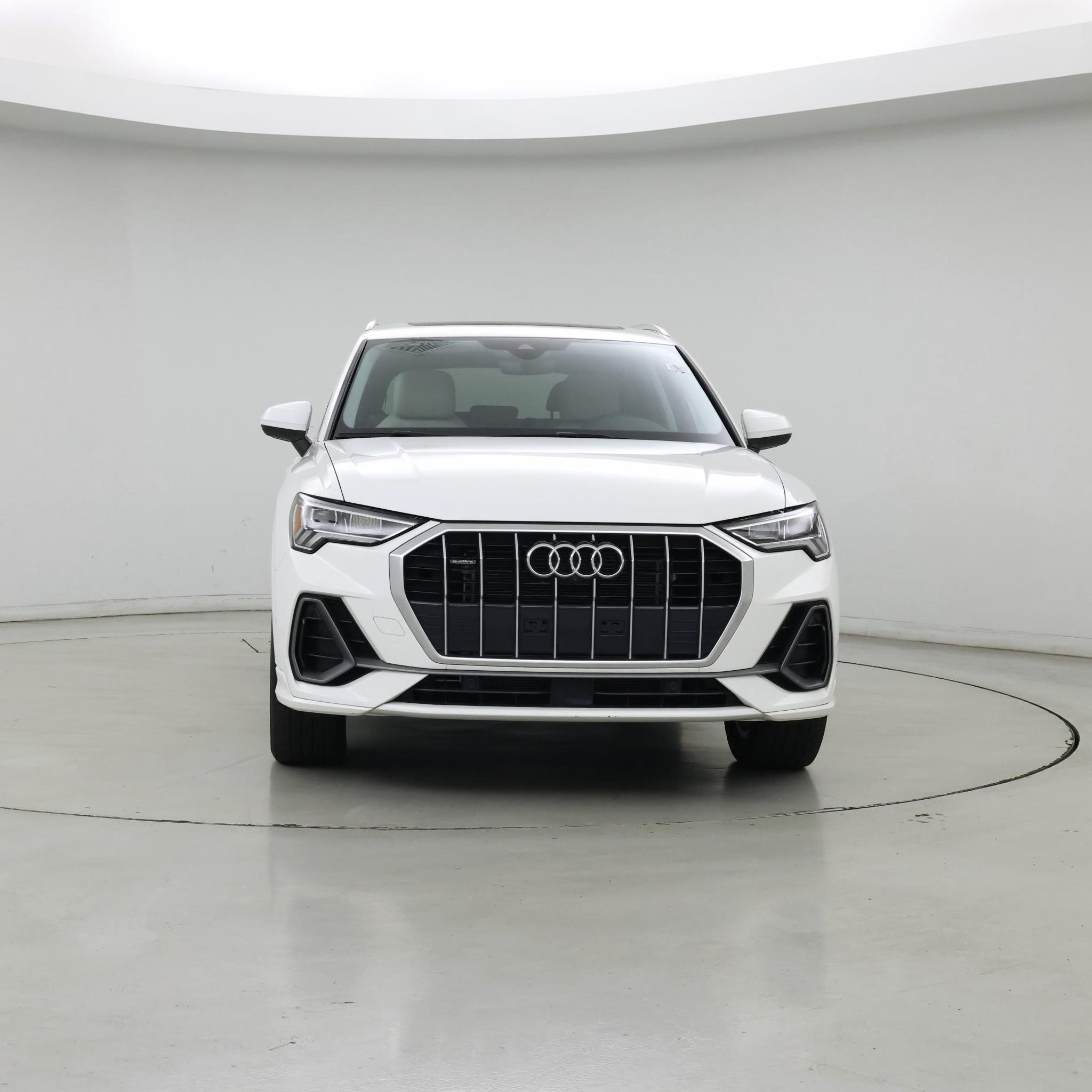 Thumbnail: 2023 Audi Q3 - 5