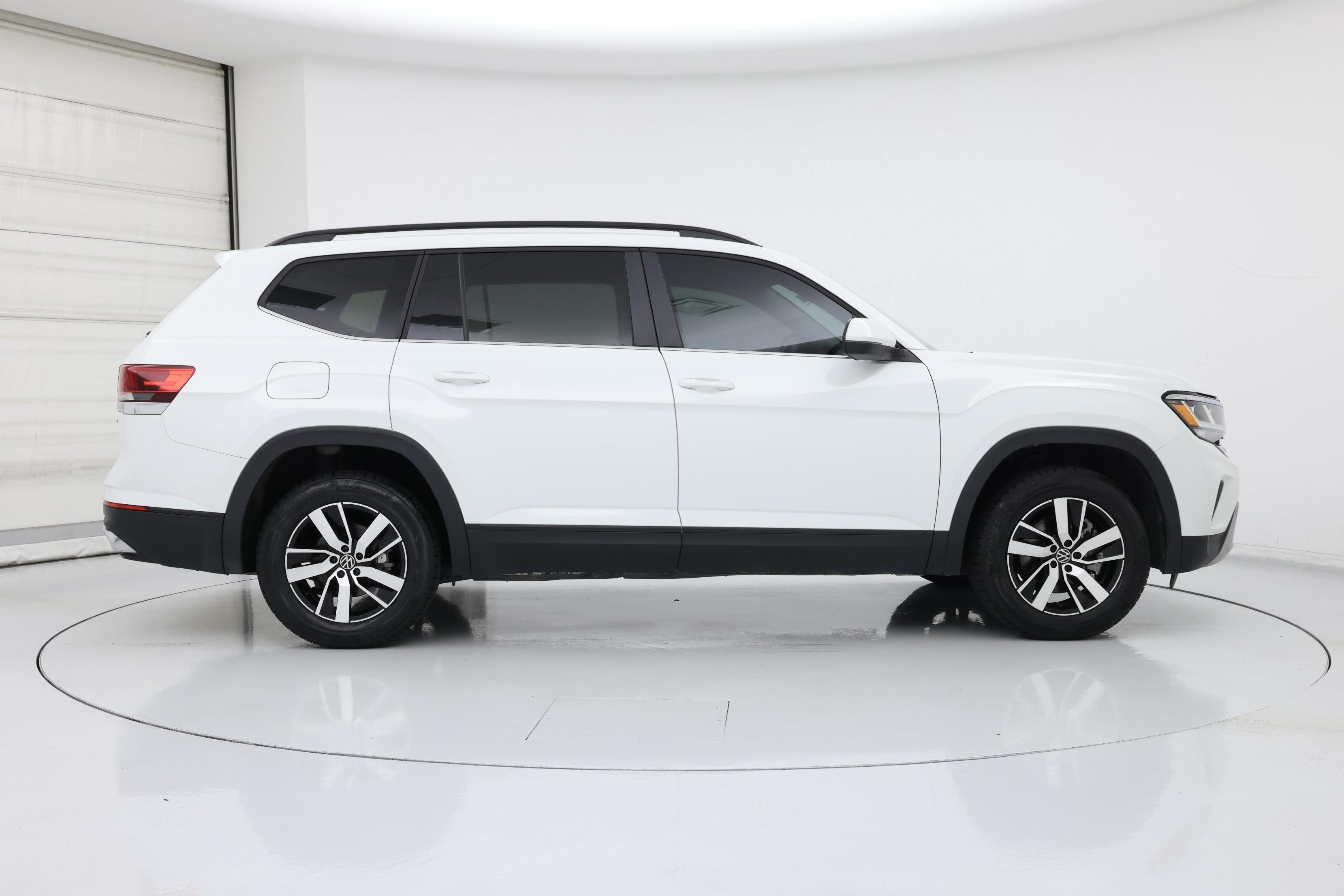 Thumbnail: 2023 Volkswagen Atlas - 7