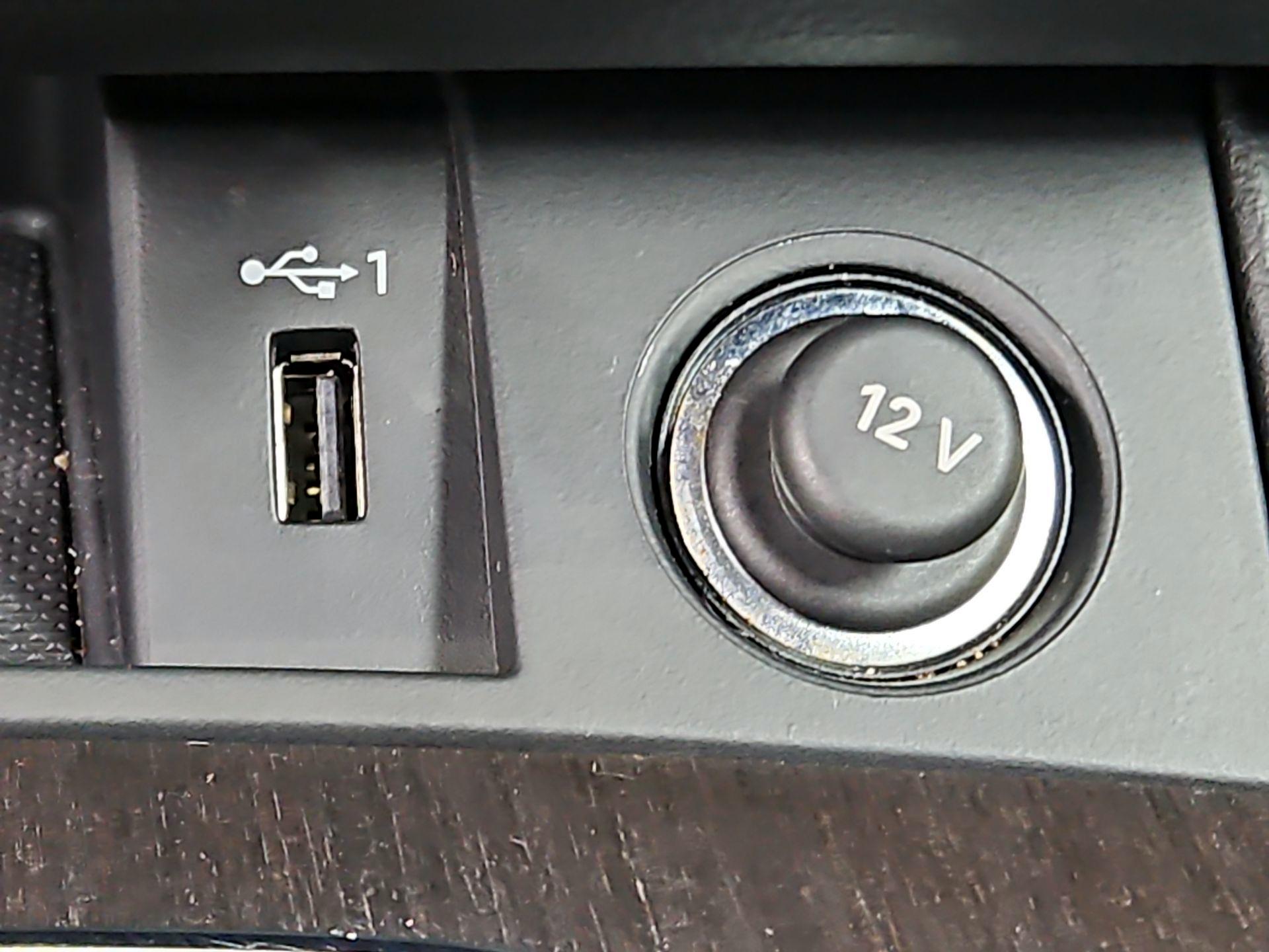 Thumbnail: 2022 Audi Q5 - 18