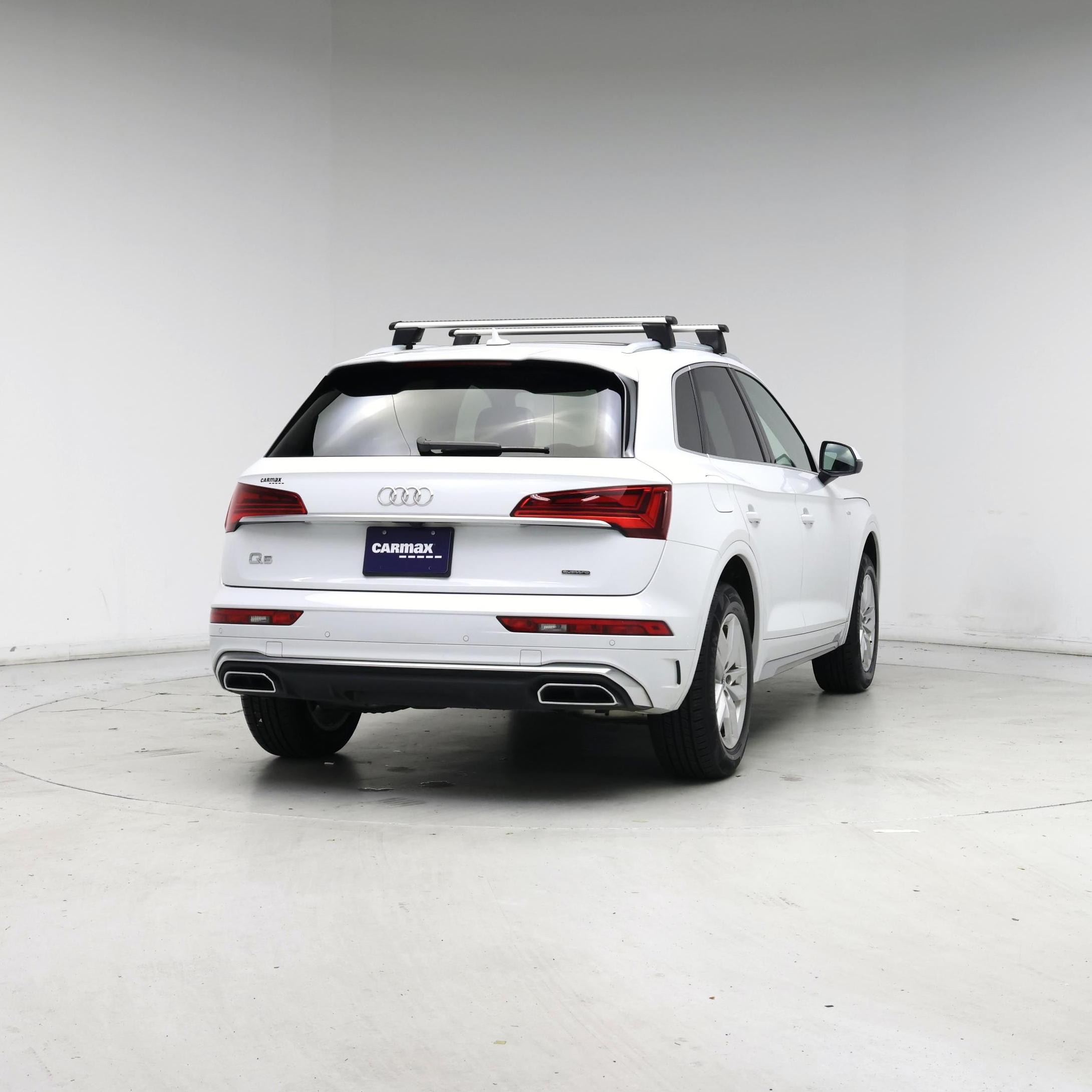 Thumbnail: 2022 Audi Q5 - 8