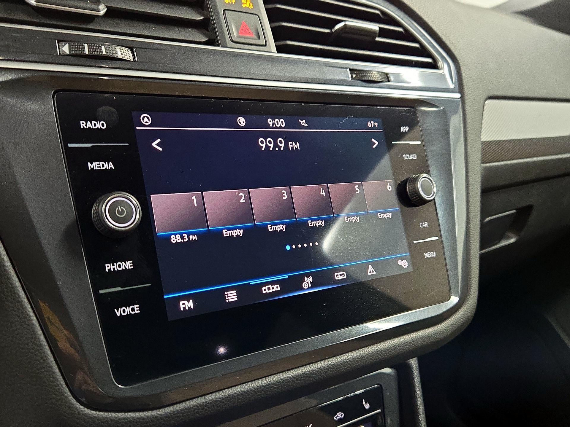 Thumbnail: 2024 Volkswagen Tiguan - 15