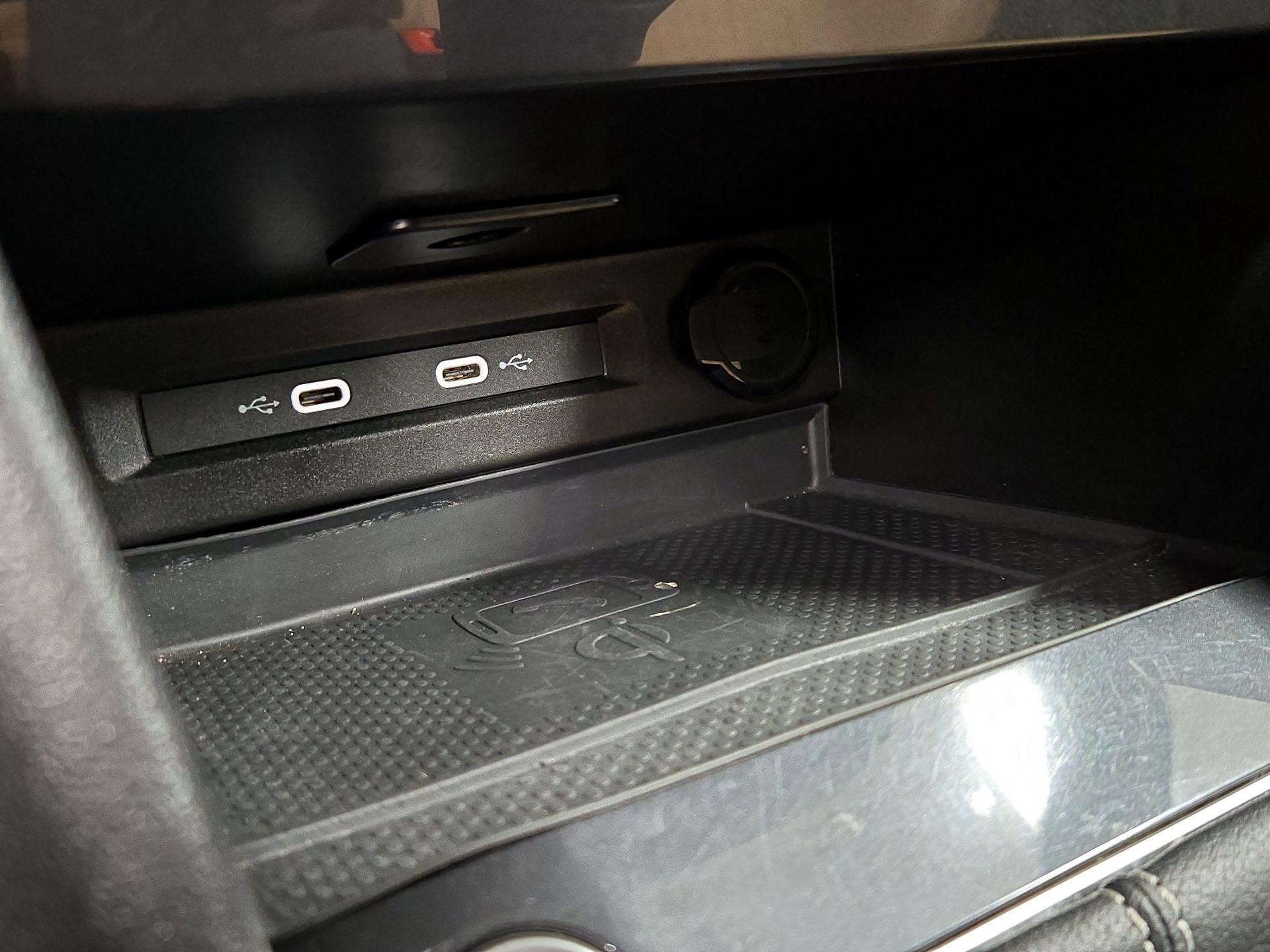 Thumbnail: 2024 Volkswagen Tiguan - 18