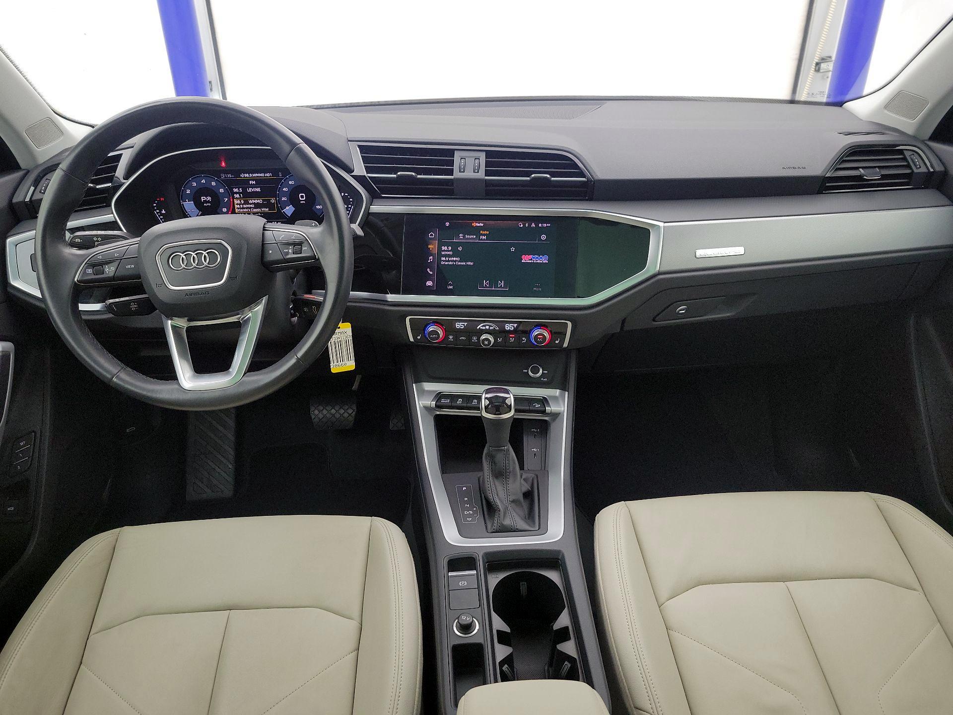 Thumbnail: 2022 Audi Q3 - 9