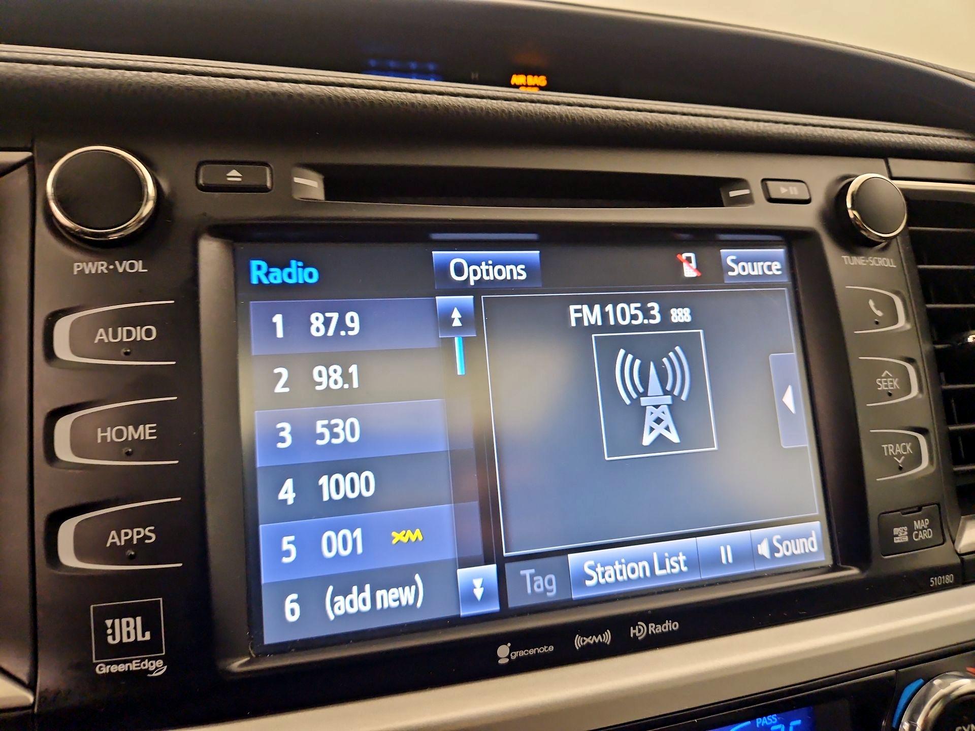 Thumbnail: 2017 Toyota Highlander - 16