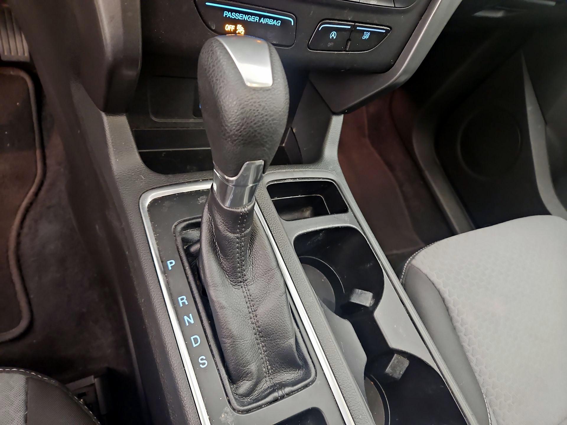 Thumbnail: 2017 Ford Escape - 17