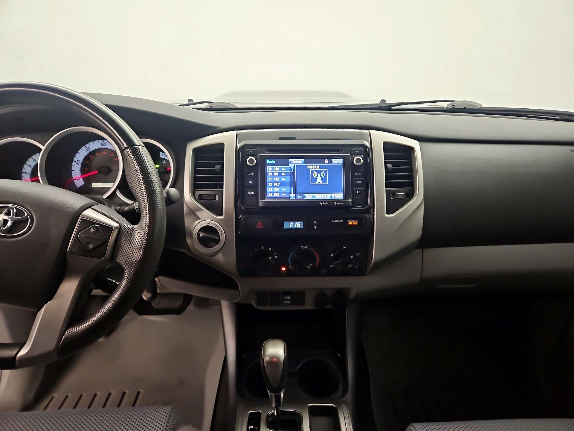 Thumbnail: 2014 Toyota Tacoma - 9