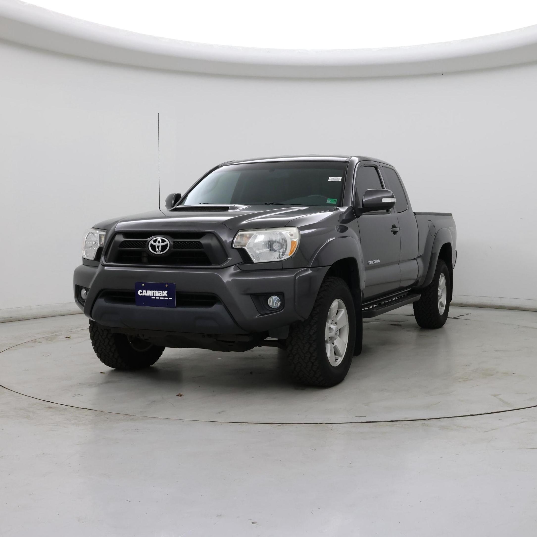 Thumbnail: 2014 Toyota Tacoma - 4