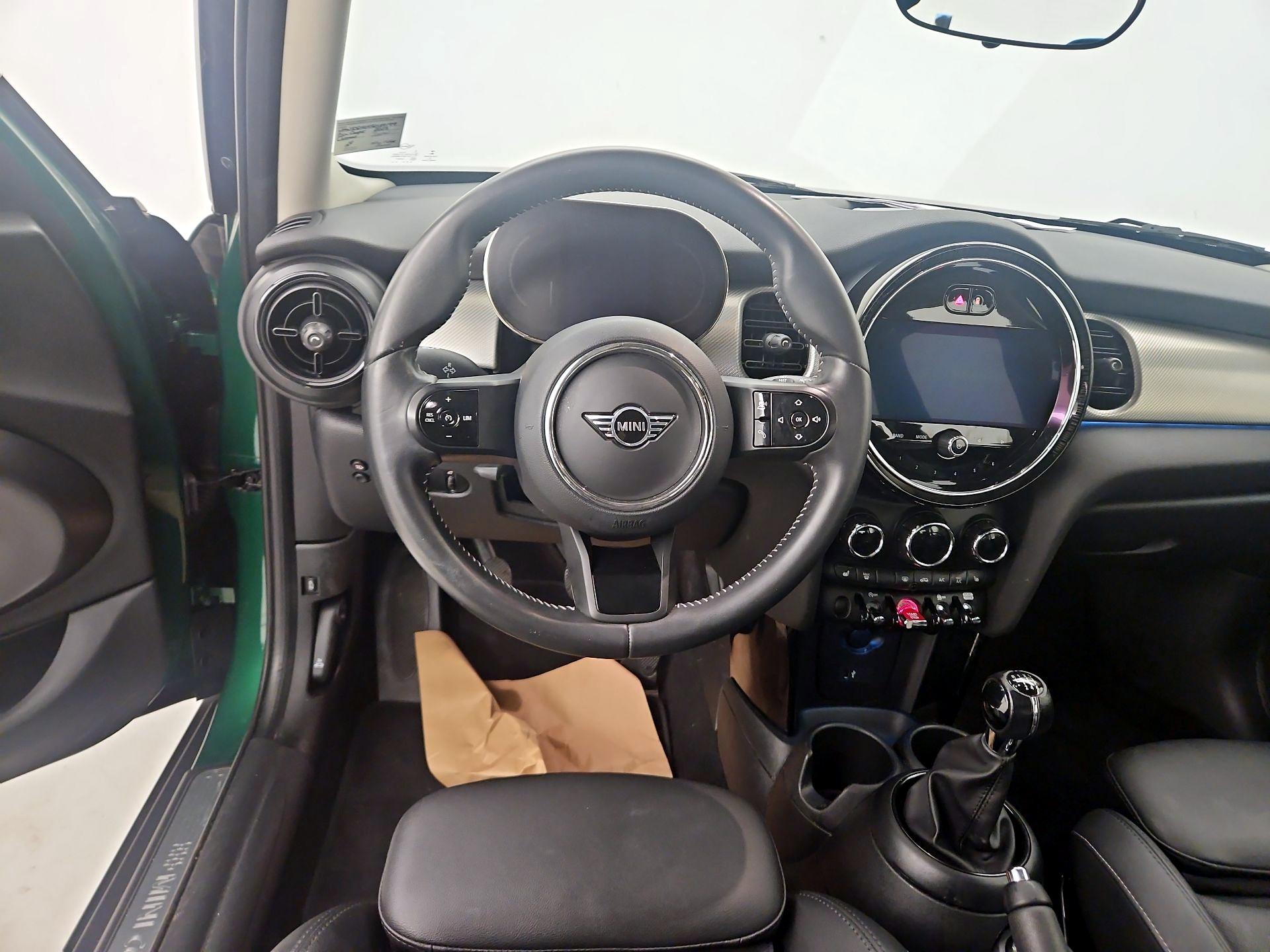 Thumbnail: 2023 MINI Cooper Hardtop - 10