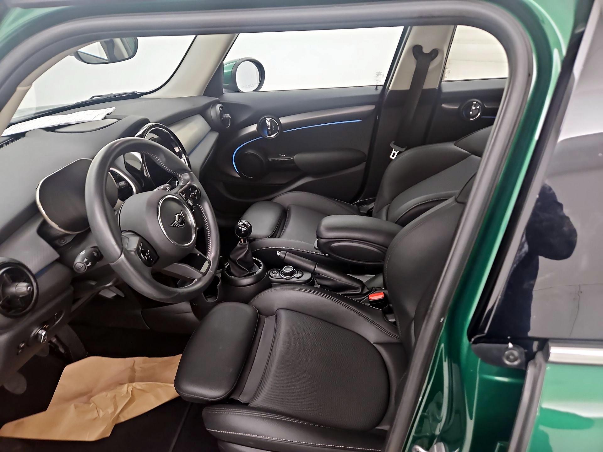 Thumbnail: 2023 MINI Cooper Hardtop - 11