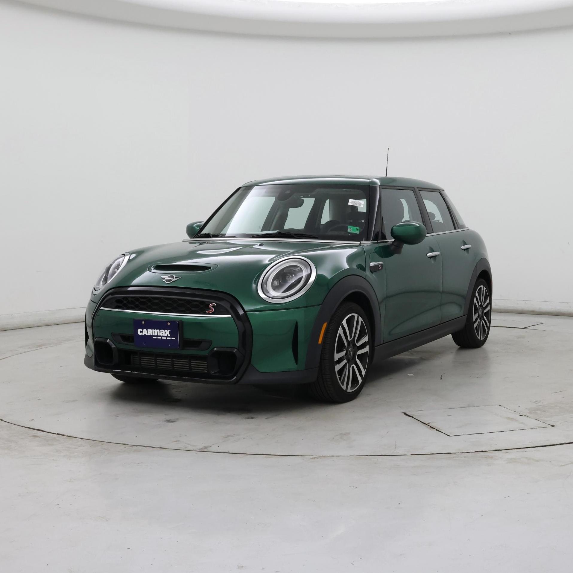 Thumbnail: 2023 MINI Cooper Hardtop - 4