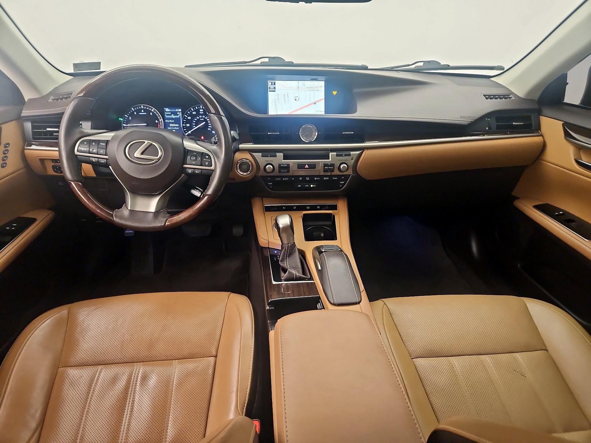 Thumbnail: 2017 Lexus ES - 9