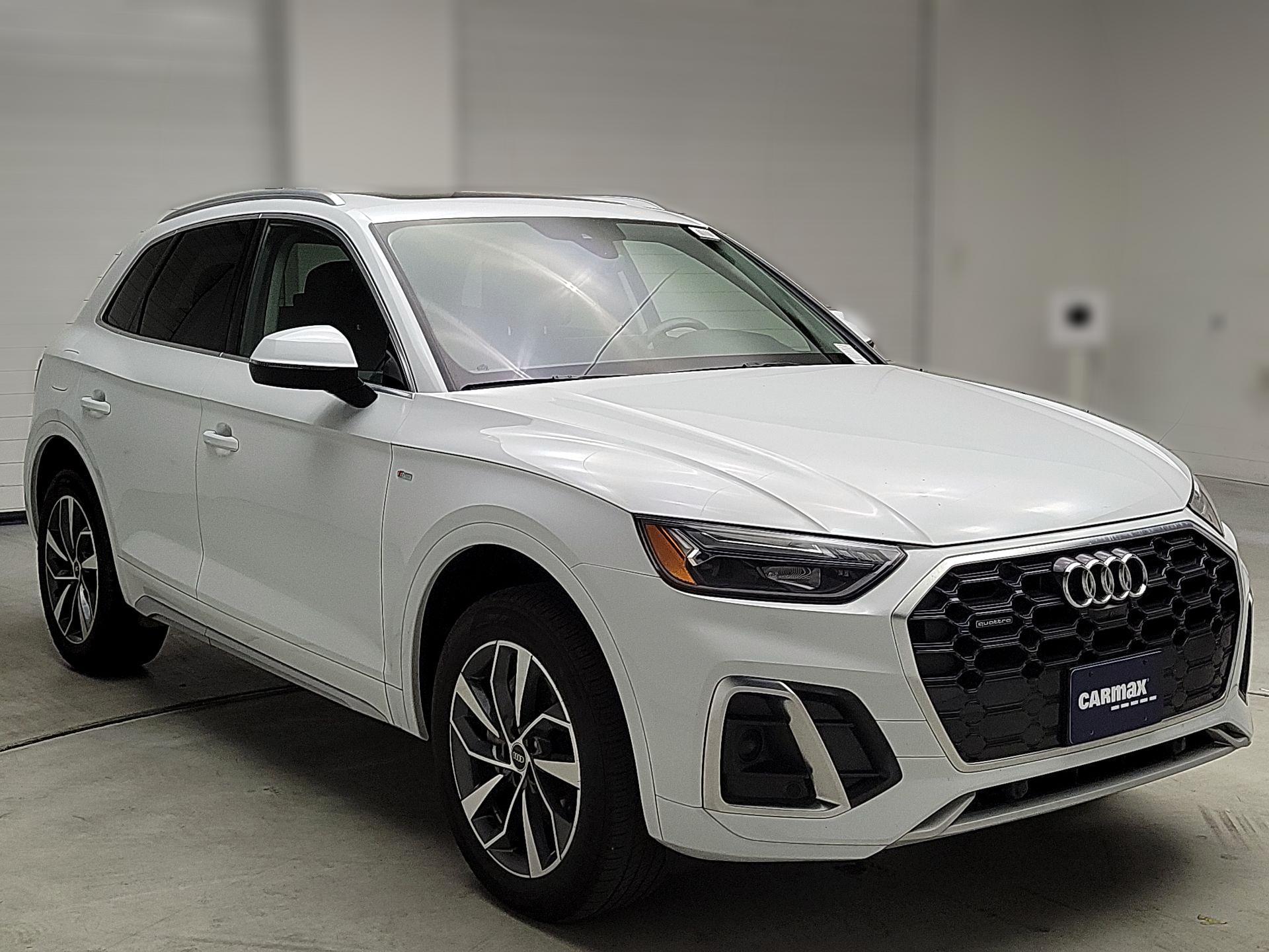 Thumbnail: 2023 Audi Q5 - 1
