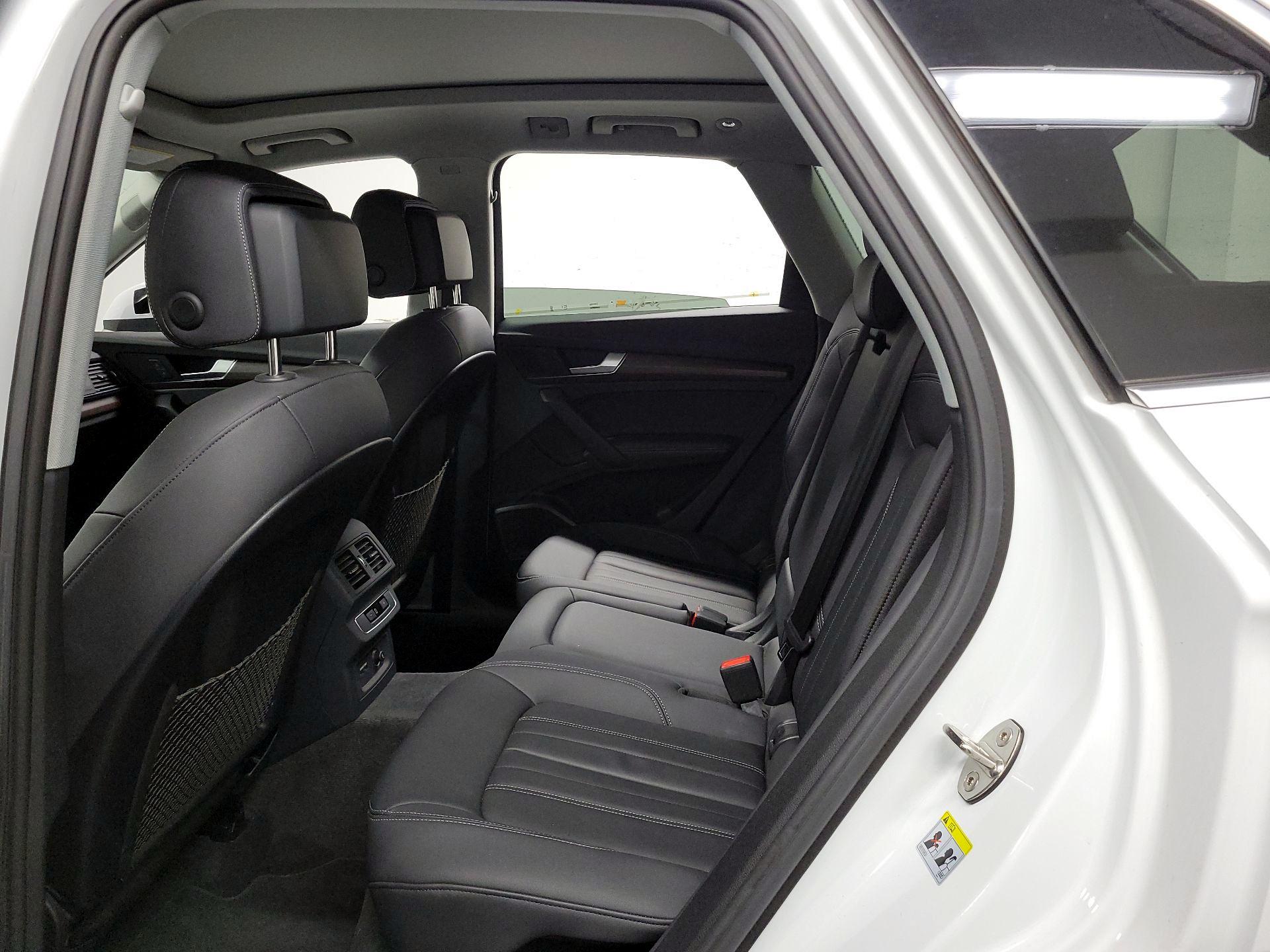 Thumbnail: 2023 Audi Q5 - 15