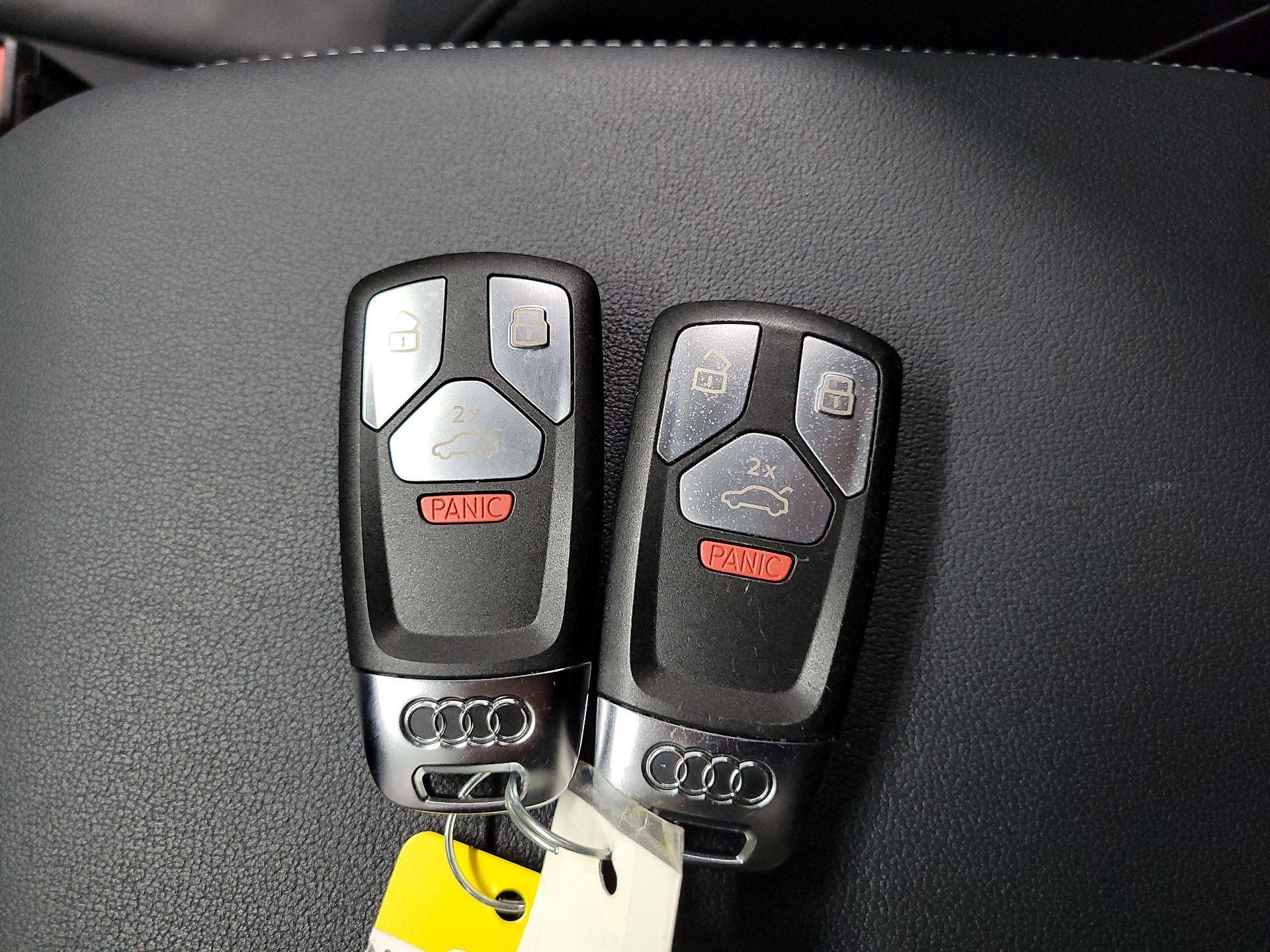 Thumbnail: 2023 Audi Q5 - 18