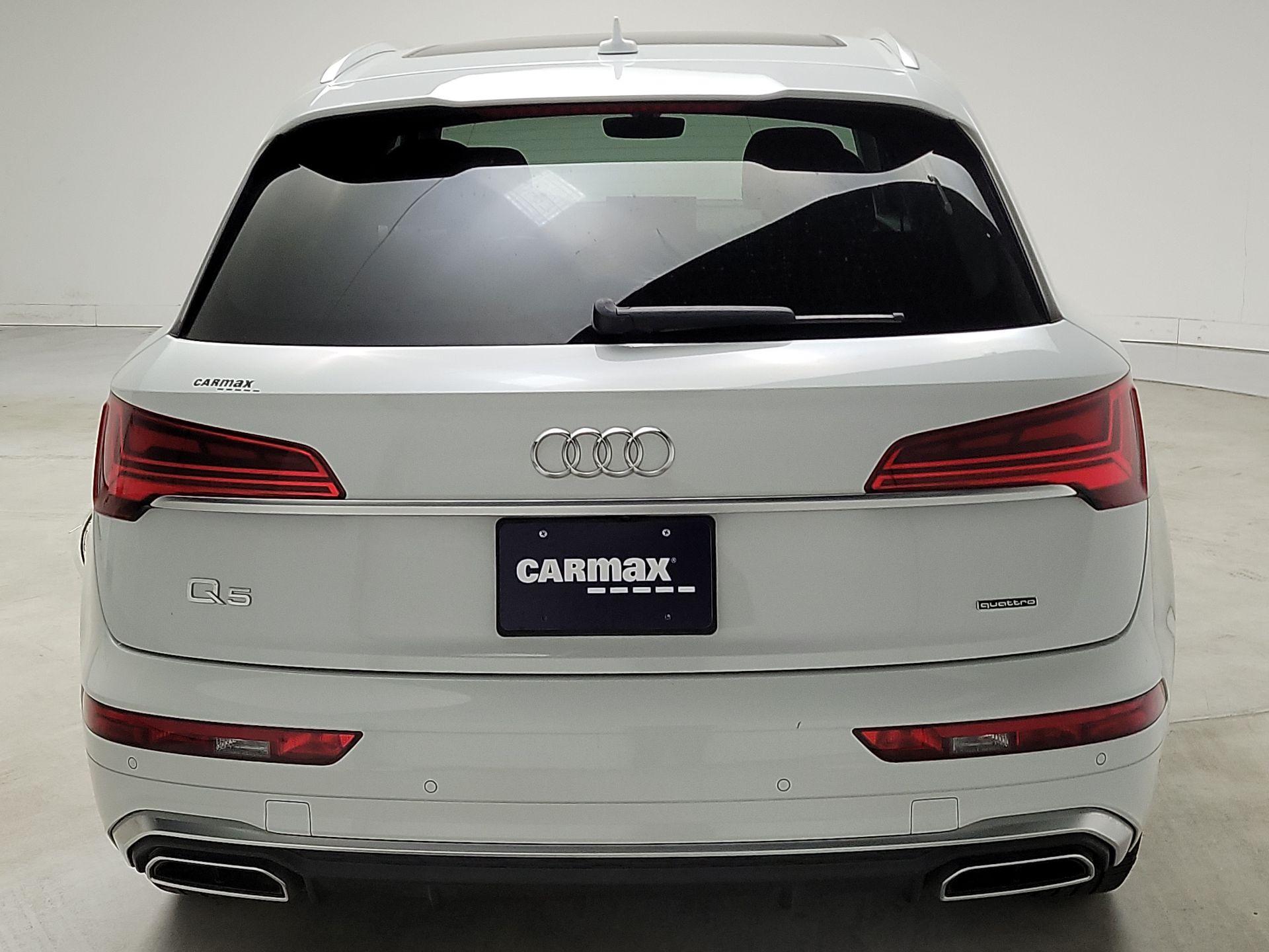 Thumbnail: 2023 Audi Q5 - 6