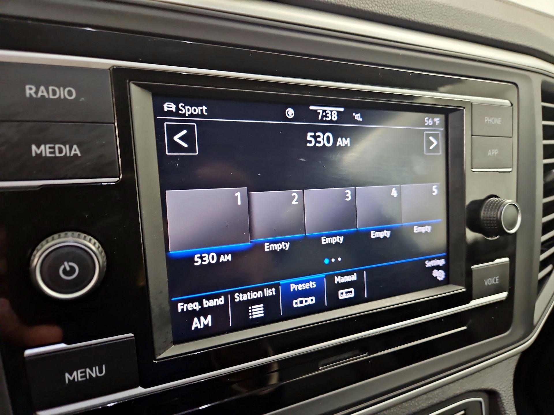 Thumbnail: 2022 Volkswagen Atlas - 15