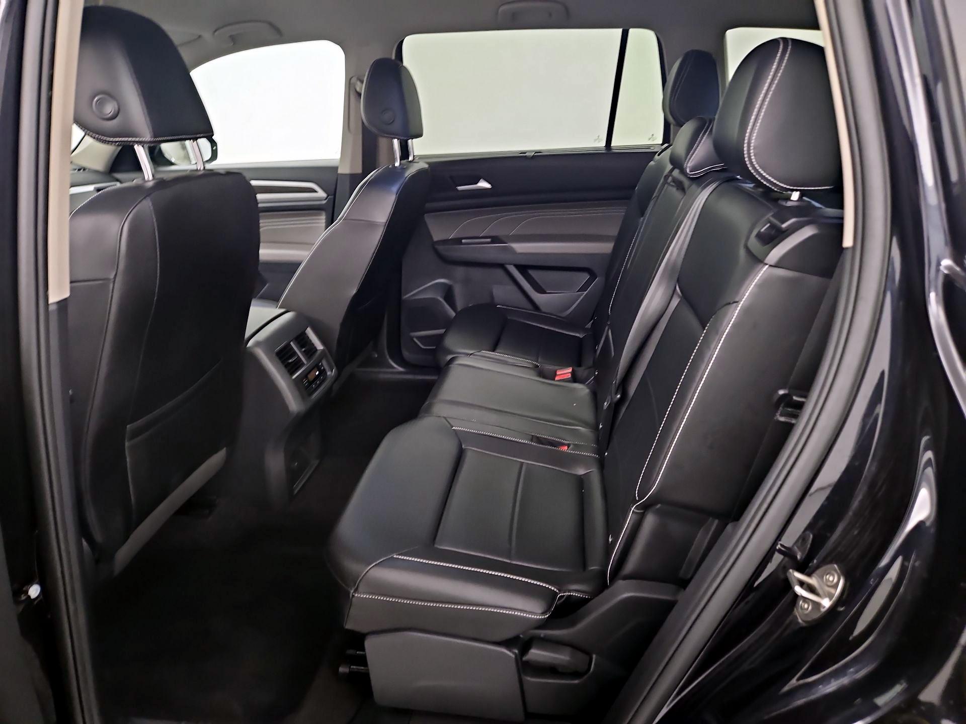 Thumbnail: 2022 Volkswagen Atlas - 18