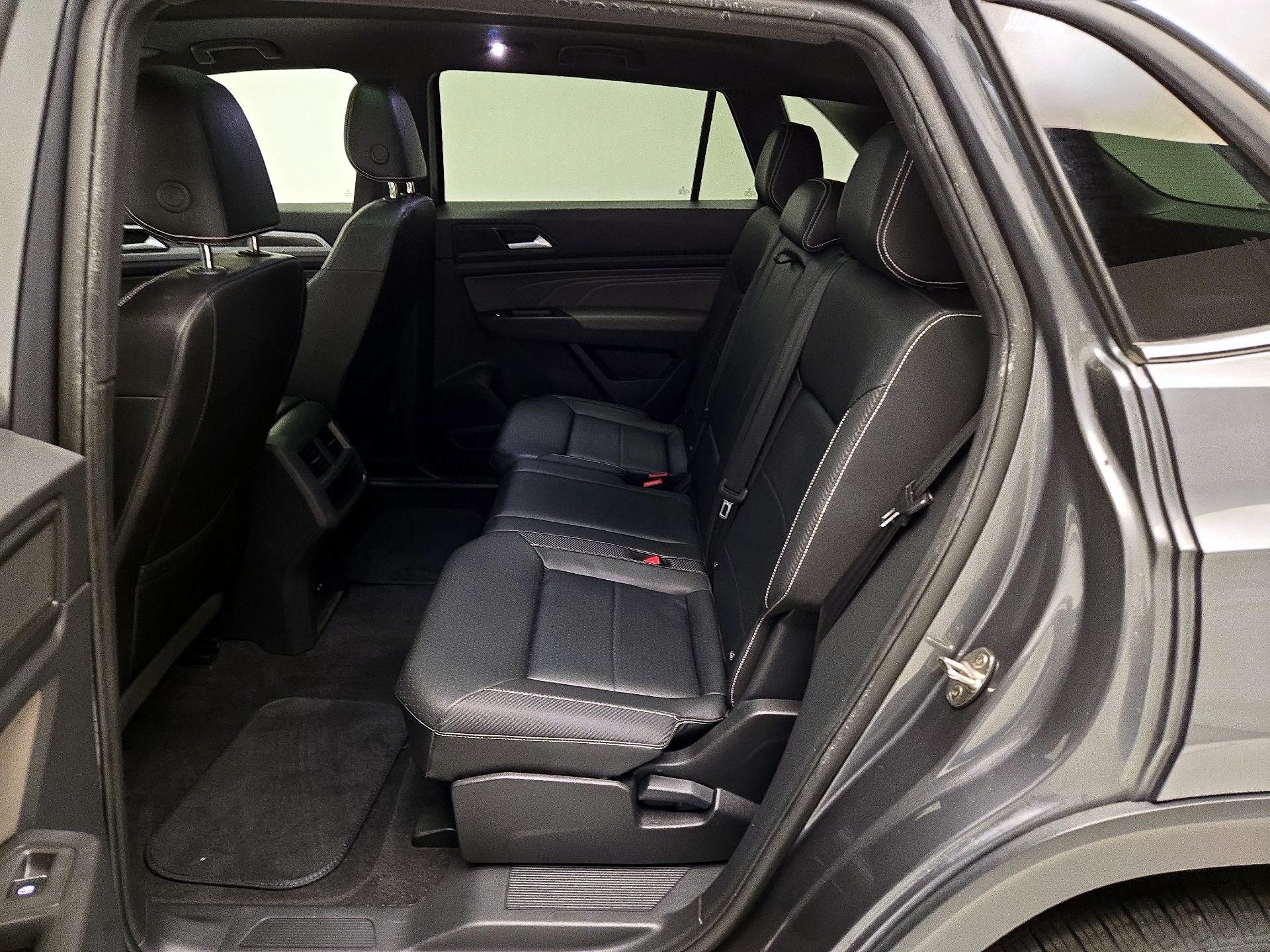 Thumbnail: 2022 Volkswagen Atlas - 20