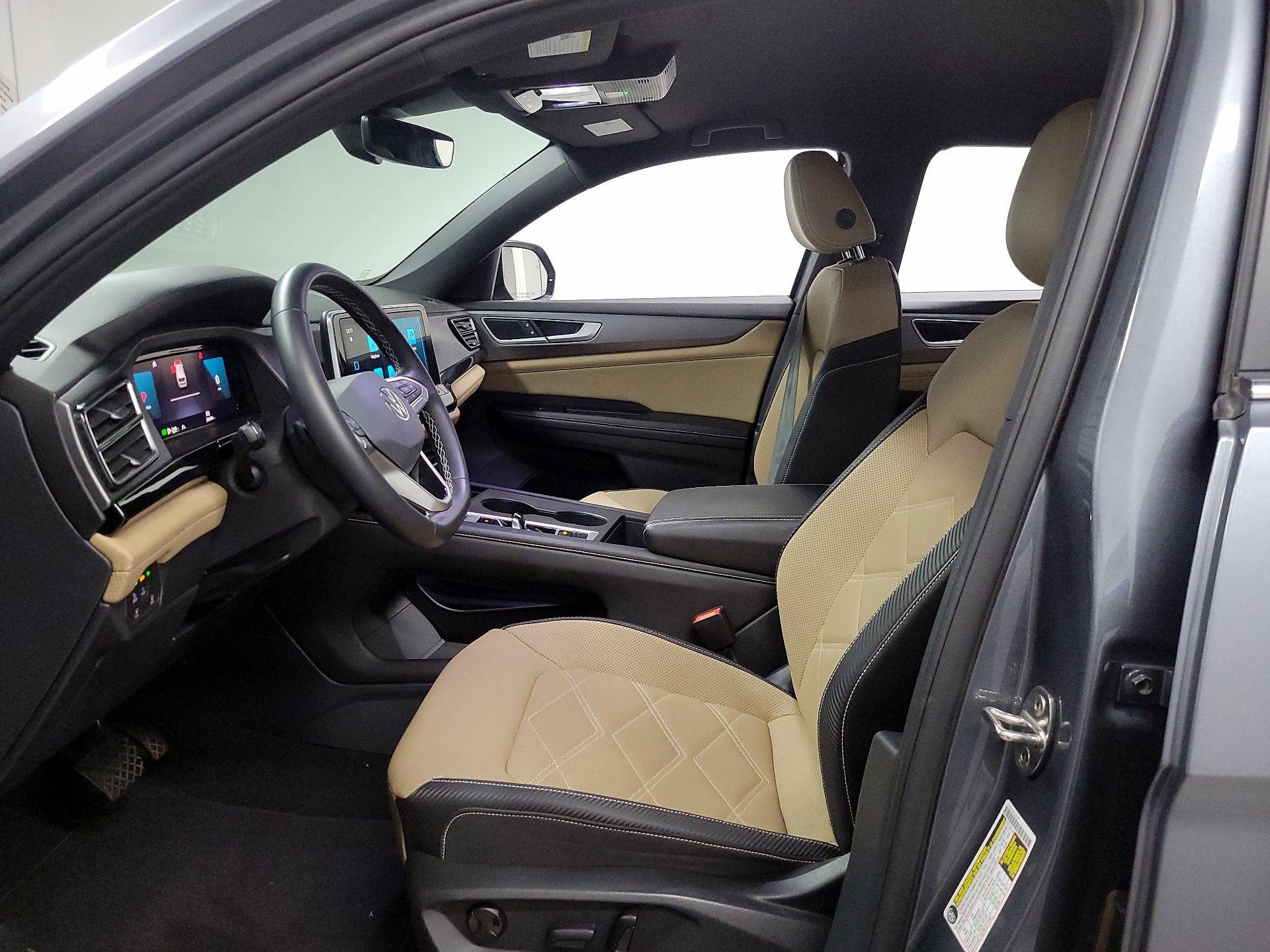 Thumbnail: 2024 Volkswagen Atlas - 9