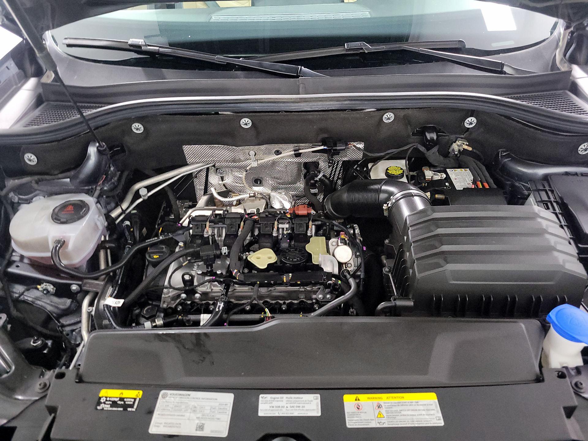 Thumbnail: 2024 Volkswagen Atlas - 17