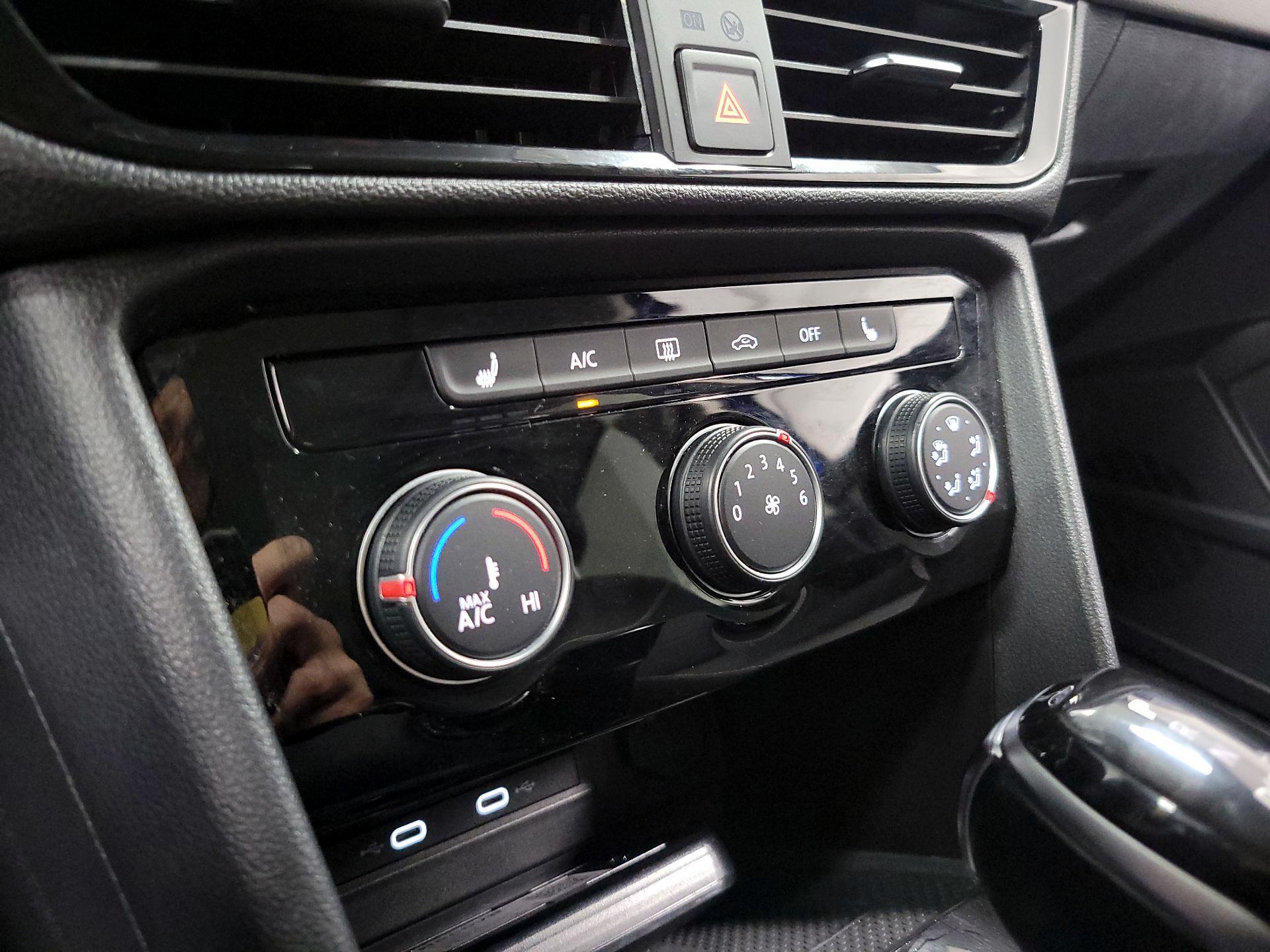 Thumbnail: 2023 Volkswagen Taos - 16