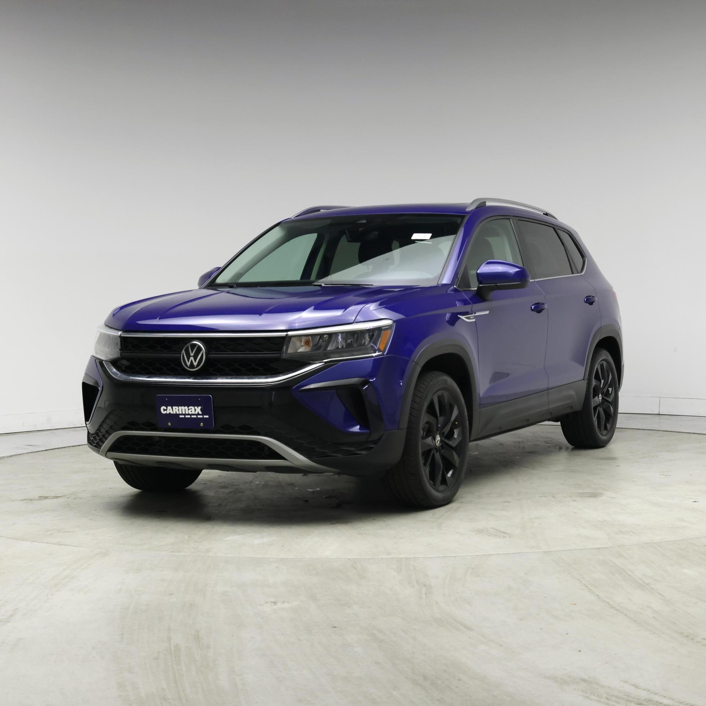 Thumbnail: 2023 Volkswagen Taos - 4