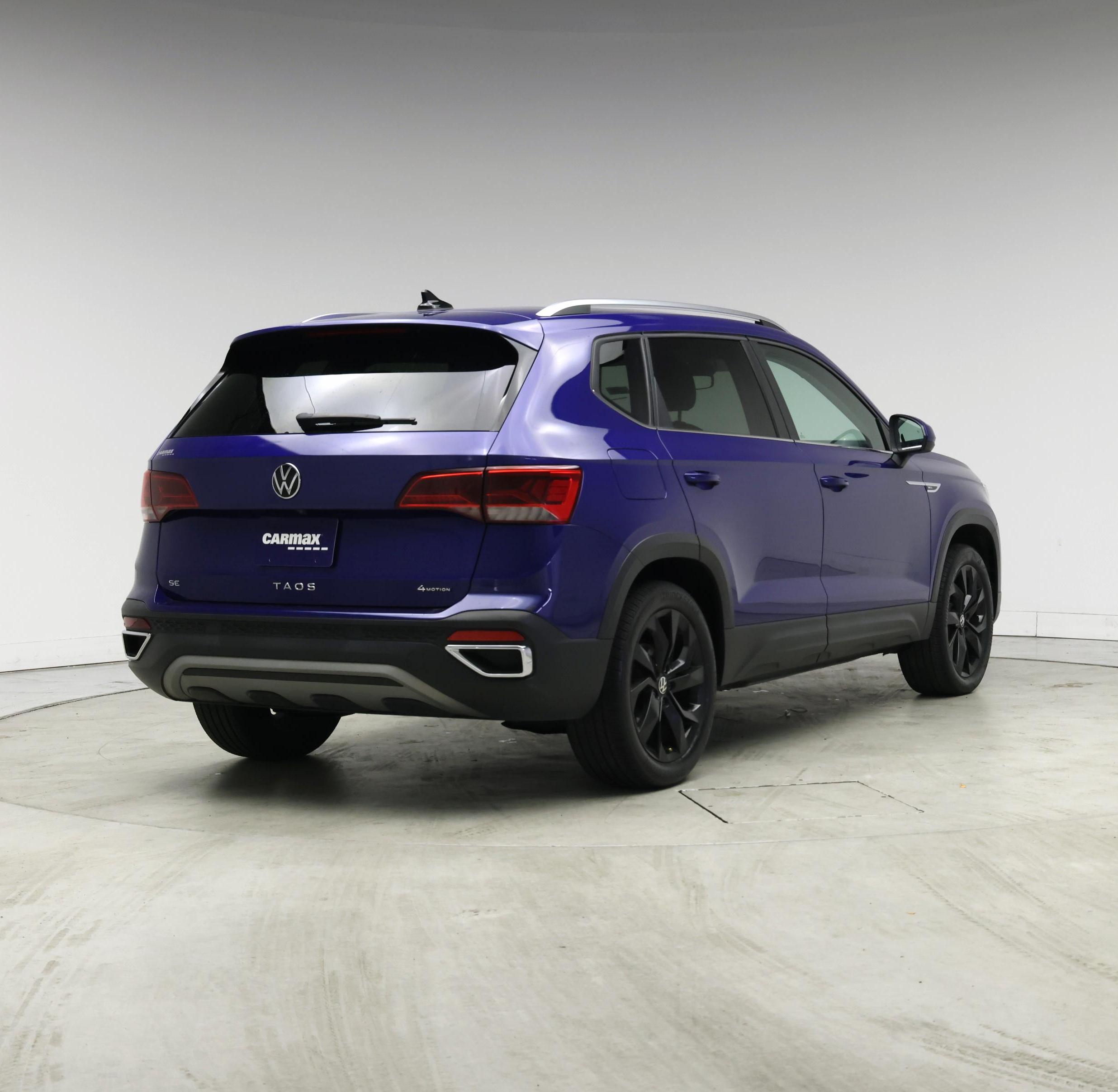 Thumbnail: 2023 Volkswagen Taos - 8