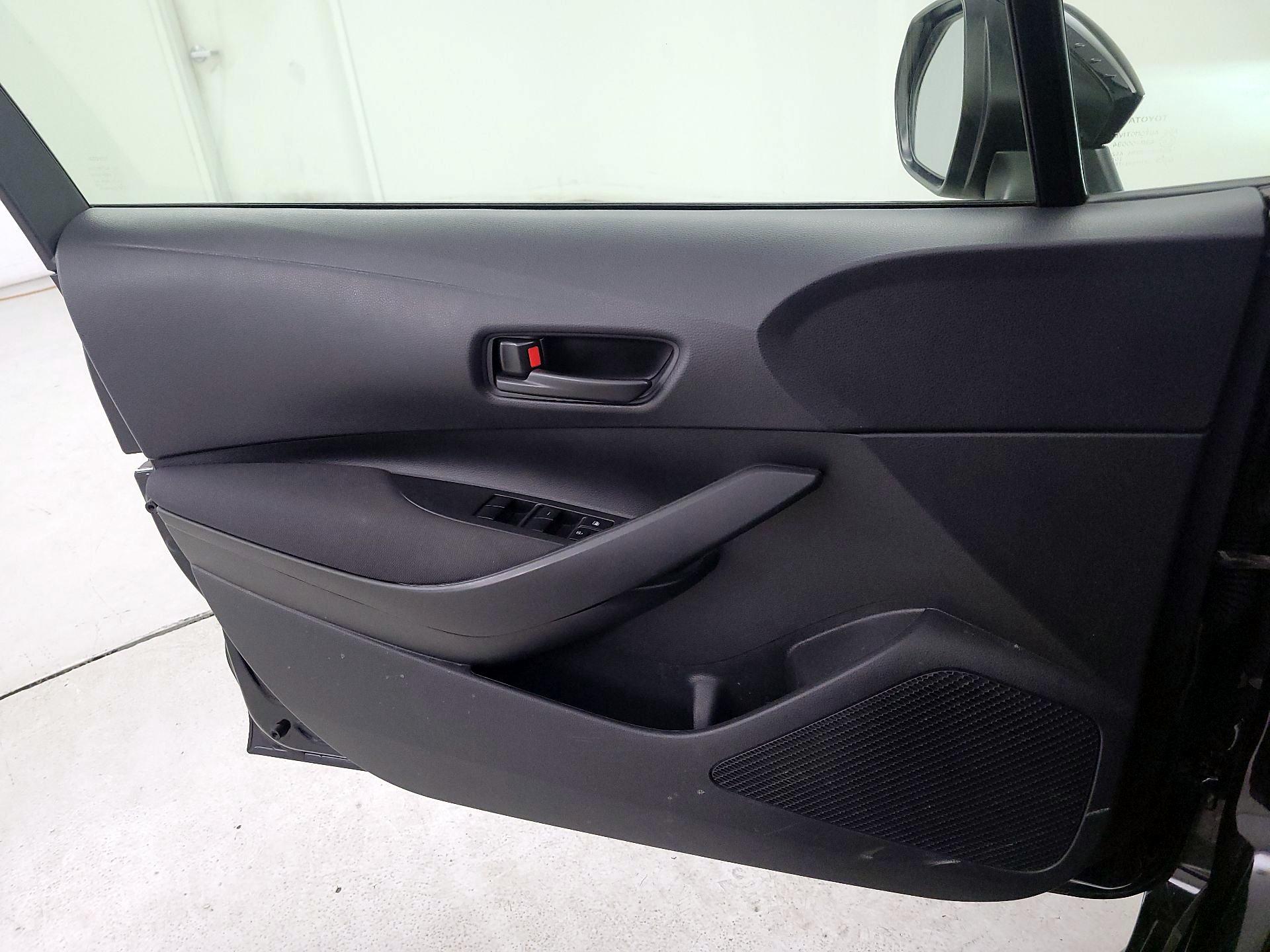 Thumbnail: 2023 Toyota Corolla - 12