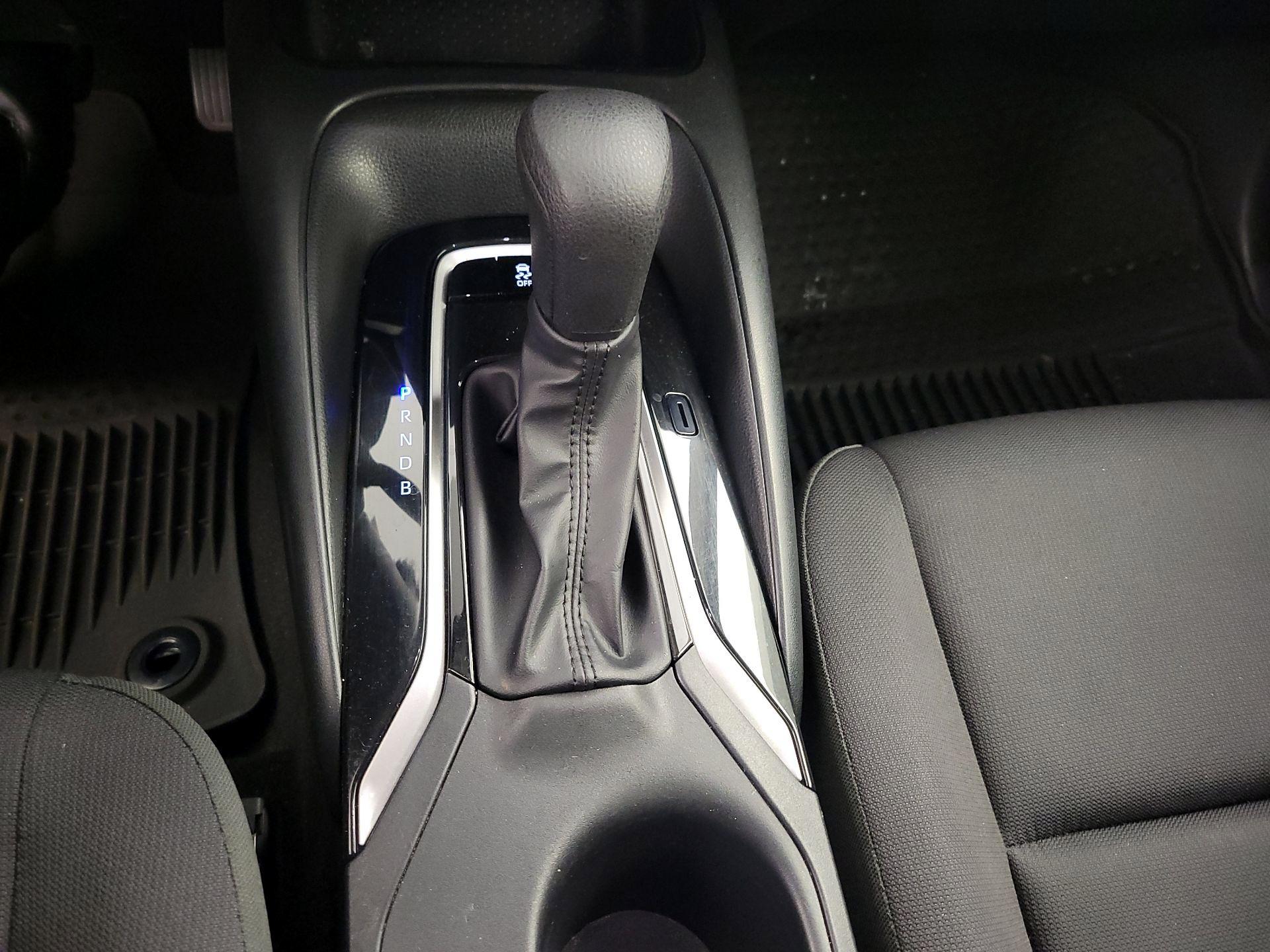 Thumbnail: 2023 Toyota Corolla - 17