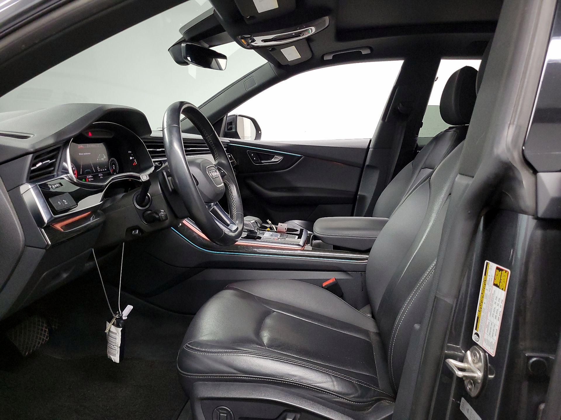 Thumbnail: 2021 Audi Q8 - 9