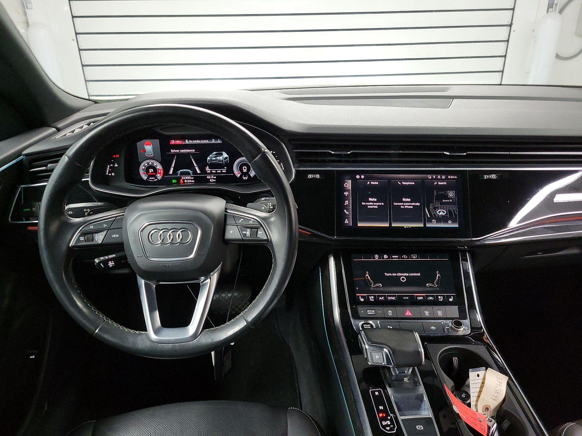 Thumbnail: 2021 Audi Q8 - 8