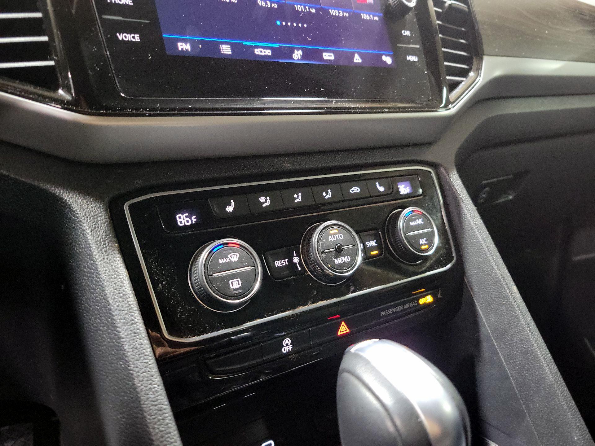 Thumbnail: 2023 Volkswagen Atlas - 16